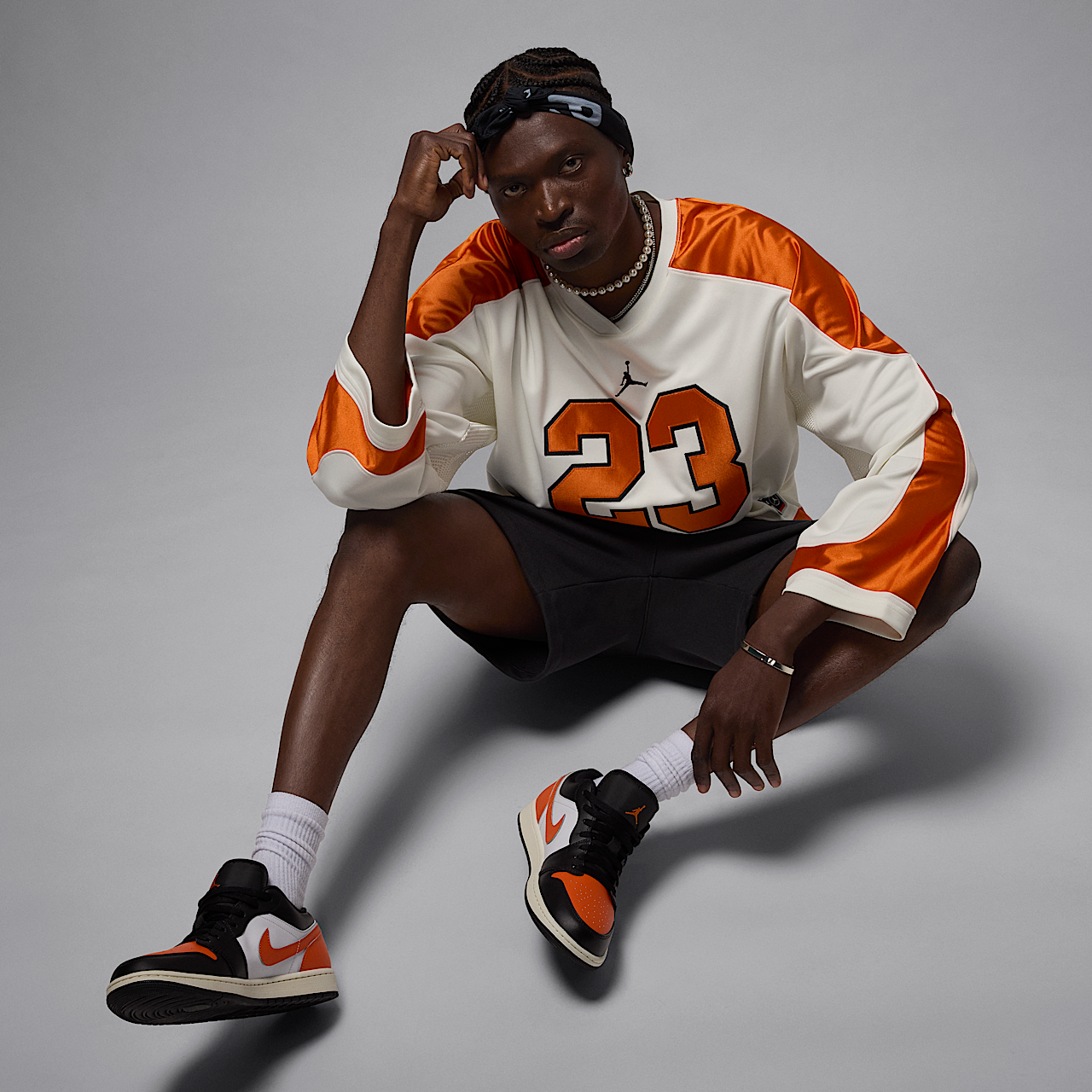 Nike Air Jordan 1 Low sneaker Zwart/Wit/Sail/Starfish