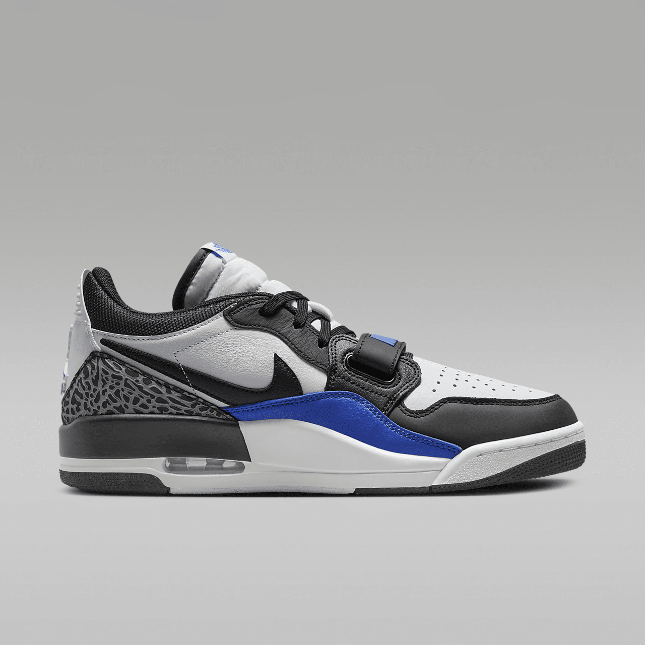 Nike Air Jordan Legacy sneaker Wit/Game Royal/Wolf Grey/Zwart