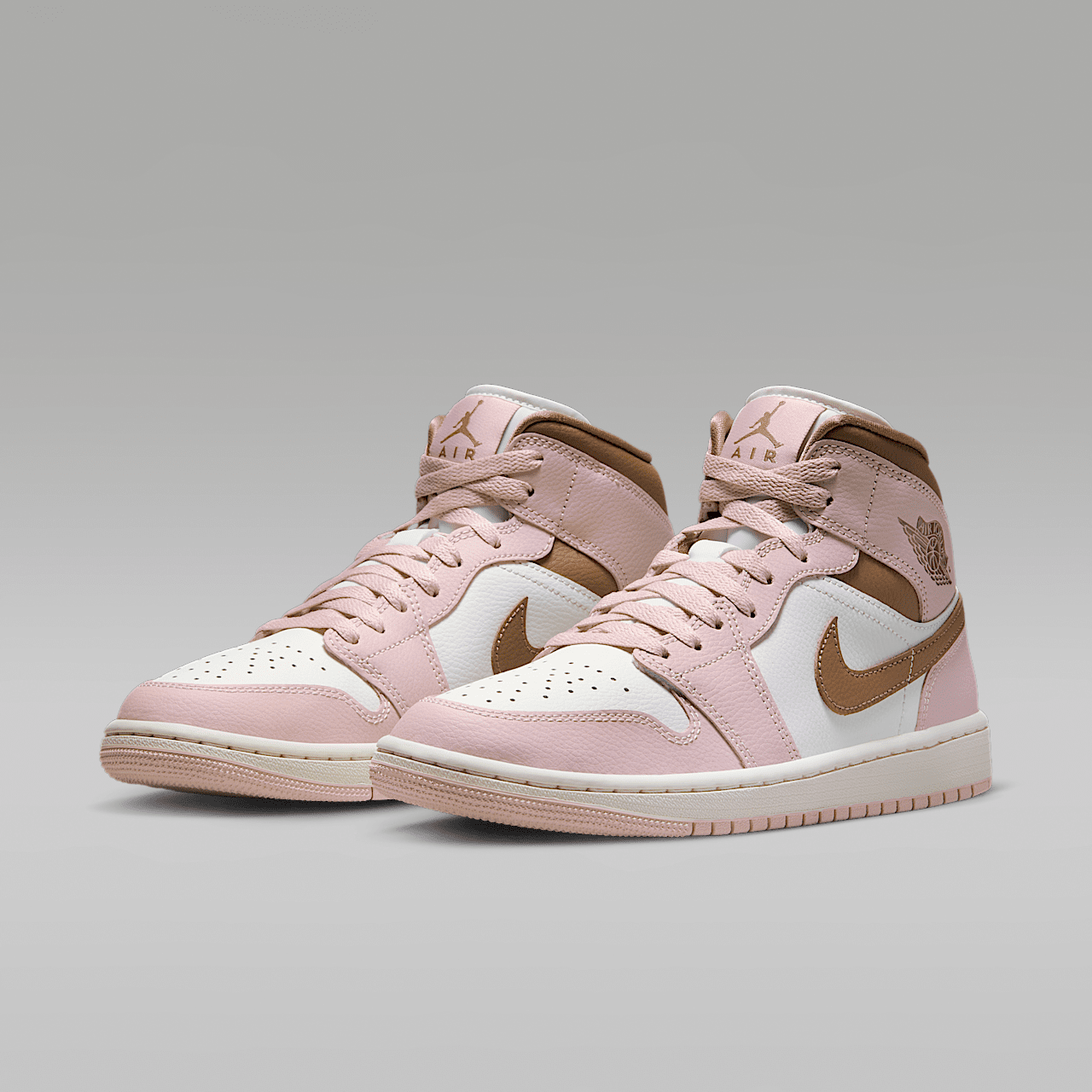 Nike Air Jordan 1 Mid sneaker Pink Oxford/Sail/Archaeo Brown