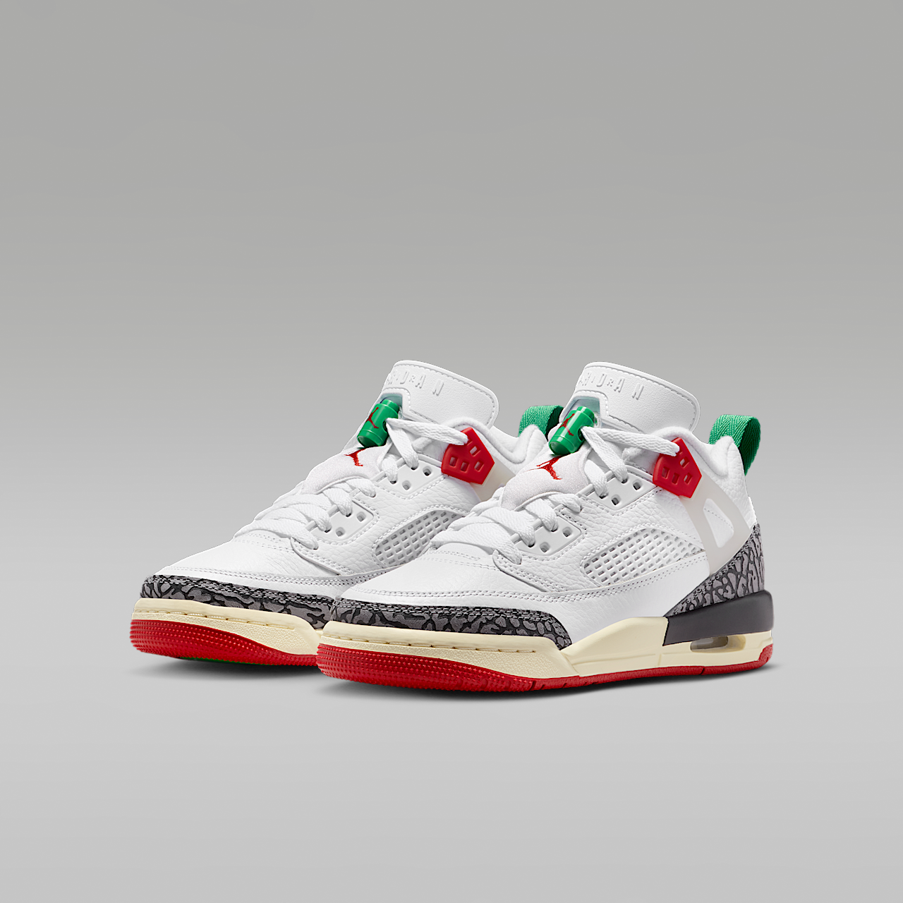 Nike Jordan Spizike Low sneaker Wit/Coconut Milk/Zwart/Varsity Red