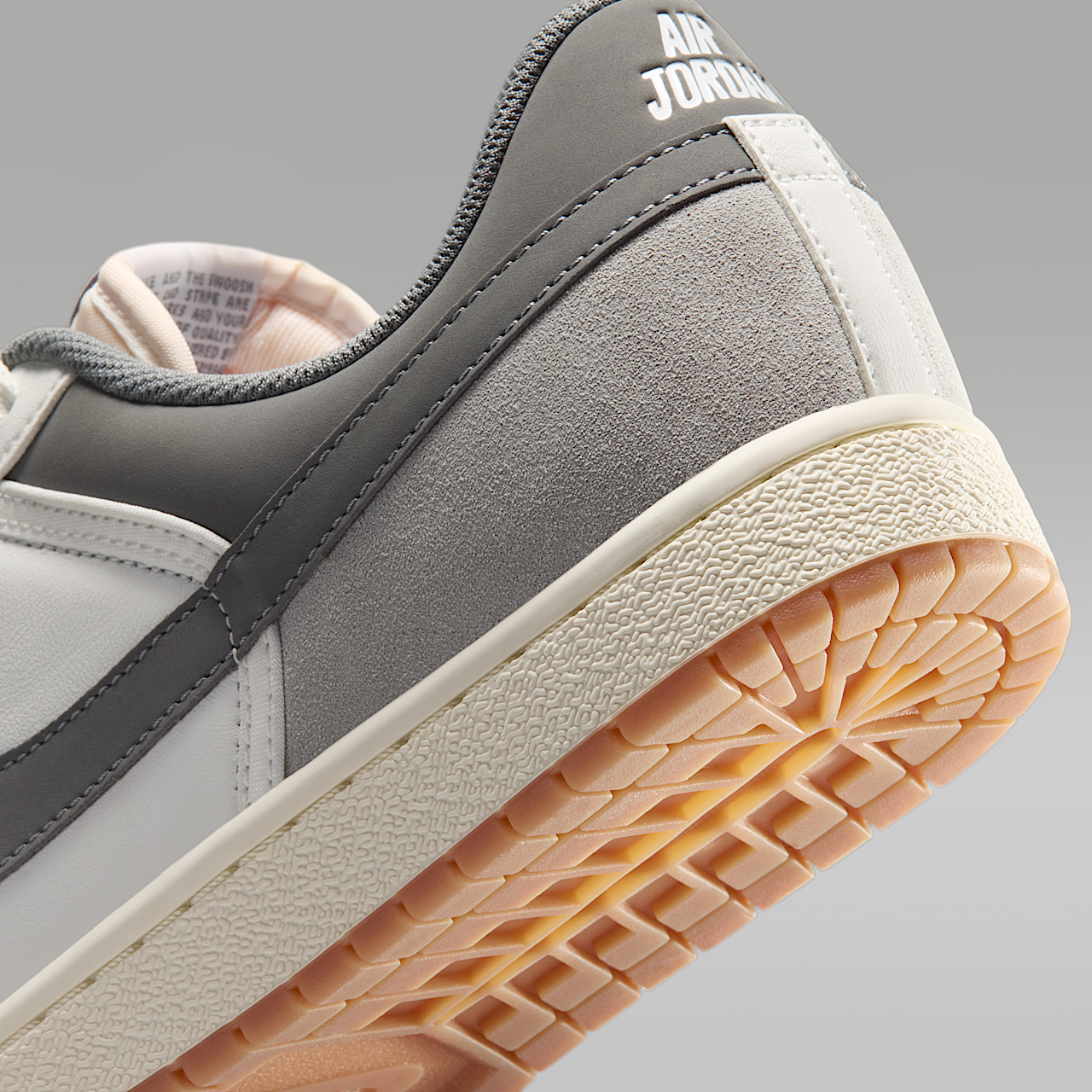 Nike Air Jordan sneaker Summit White/Light Smoke Grey/Sail/Smoke Grey
