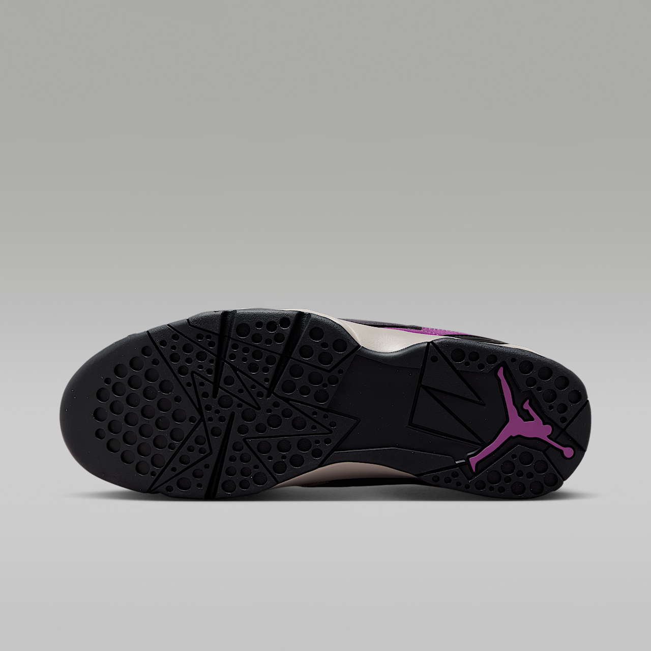 Nike Air Jordan sneaker Oil Grey/Cave Stone/Dark Sulfur/Viotech