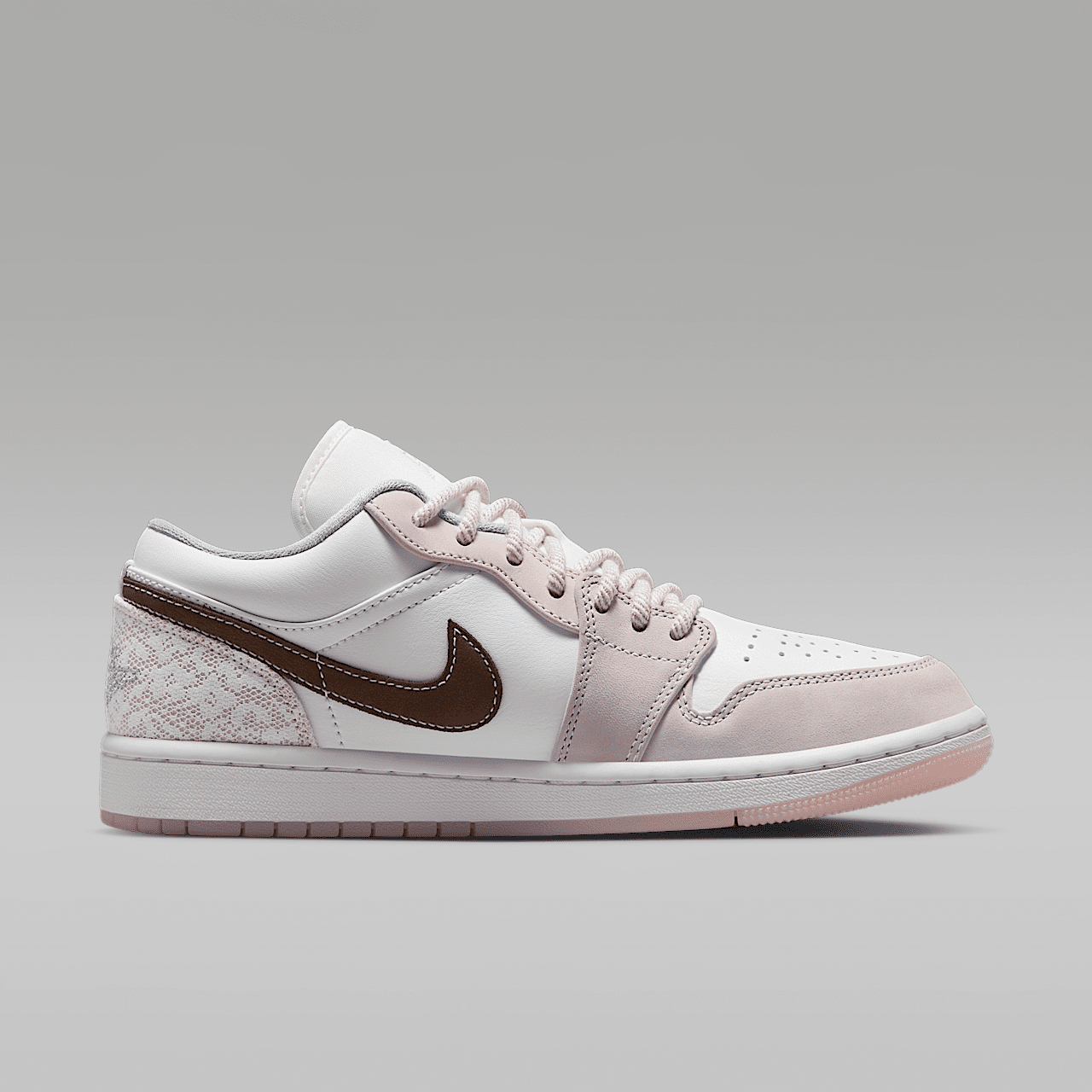 Nike Air Jordan 1 Low sneaker Wit/Wit/Light Soft Pink/Ironstone