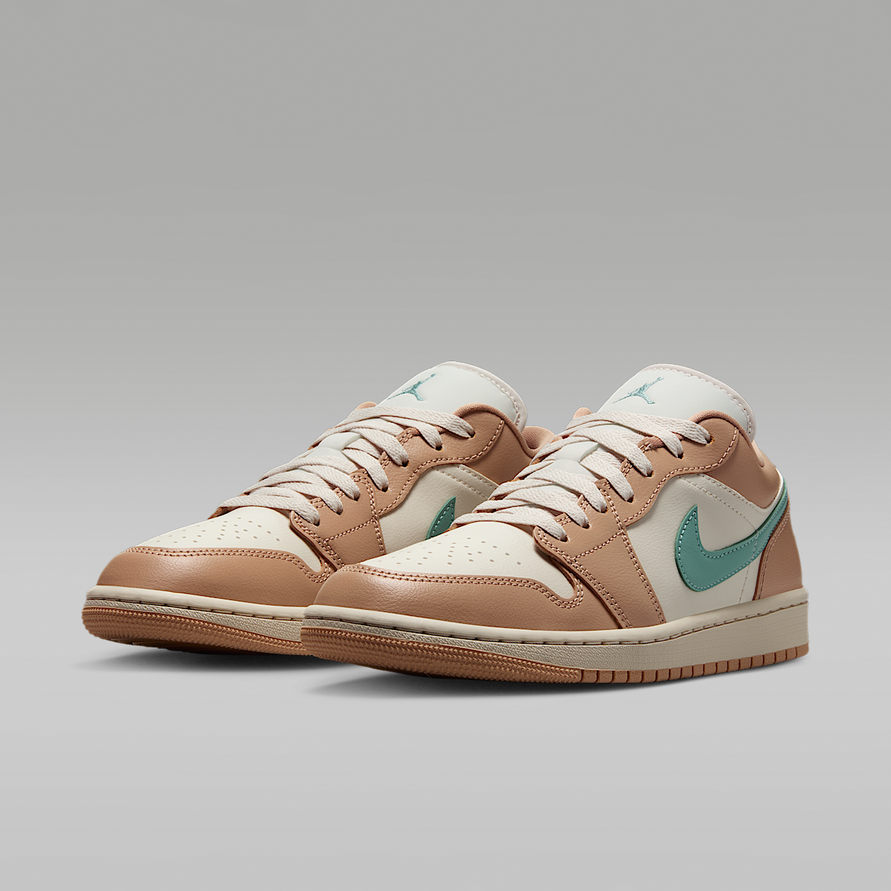 Nike Air Jordan 1 Low sneaker Light Orewood Brown/Hemp/Cannon
