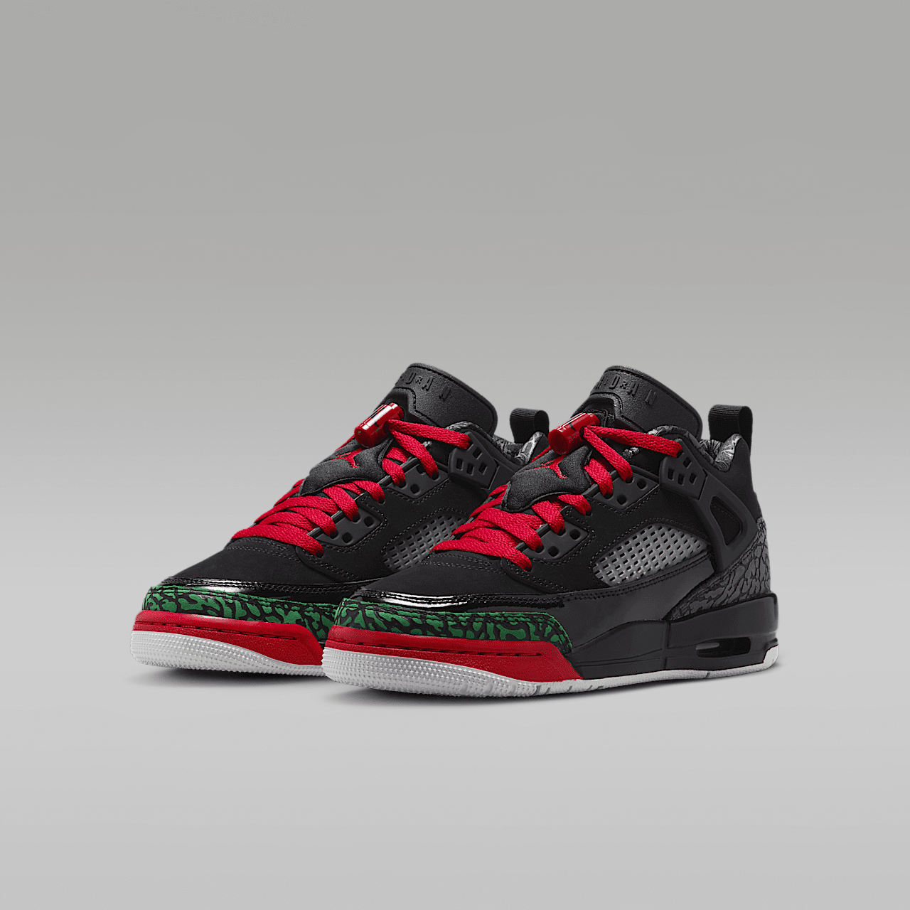 Nike Jordan Spizike Low sneaker Zwart/Classic Green/Wit/Varsity Red