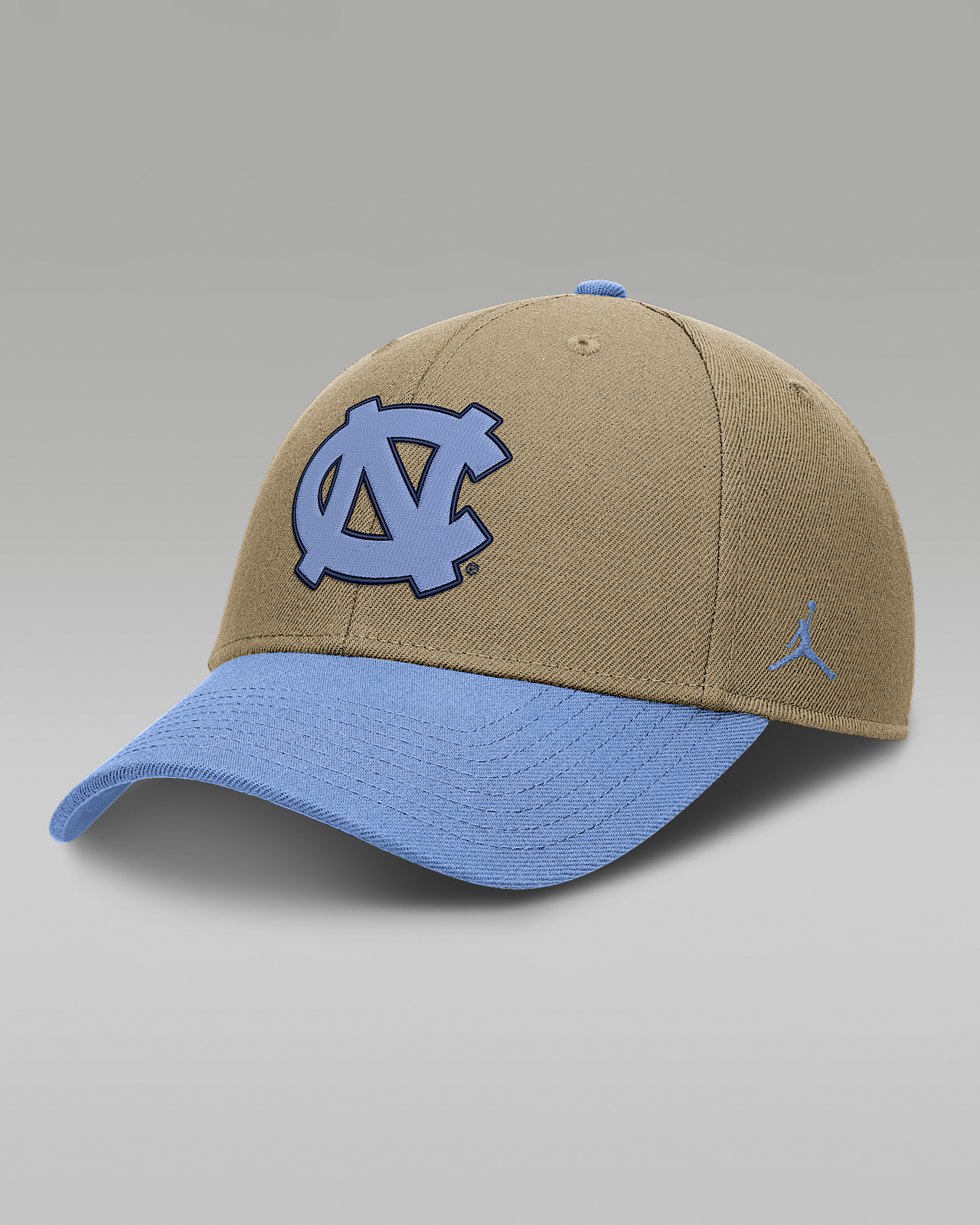 Женские  North Carolina Primetime Rise Jordan Brand Dri-FIT College Trucker Adjustable Hat