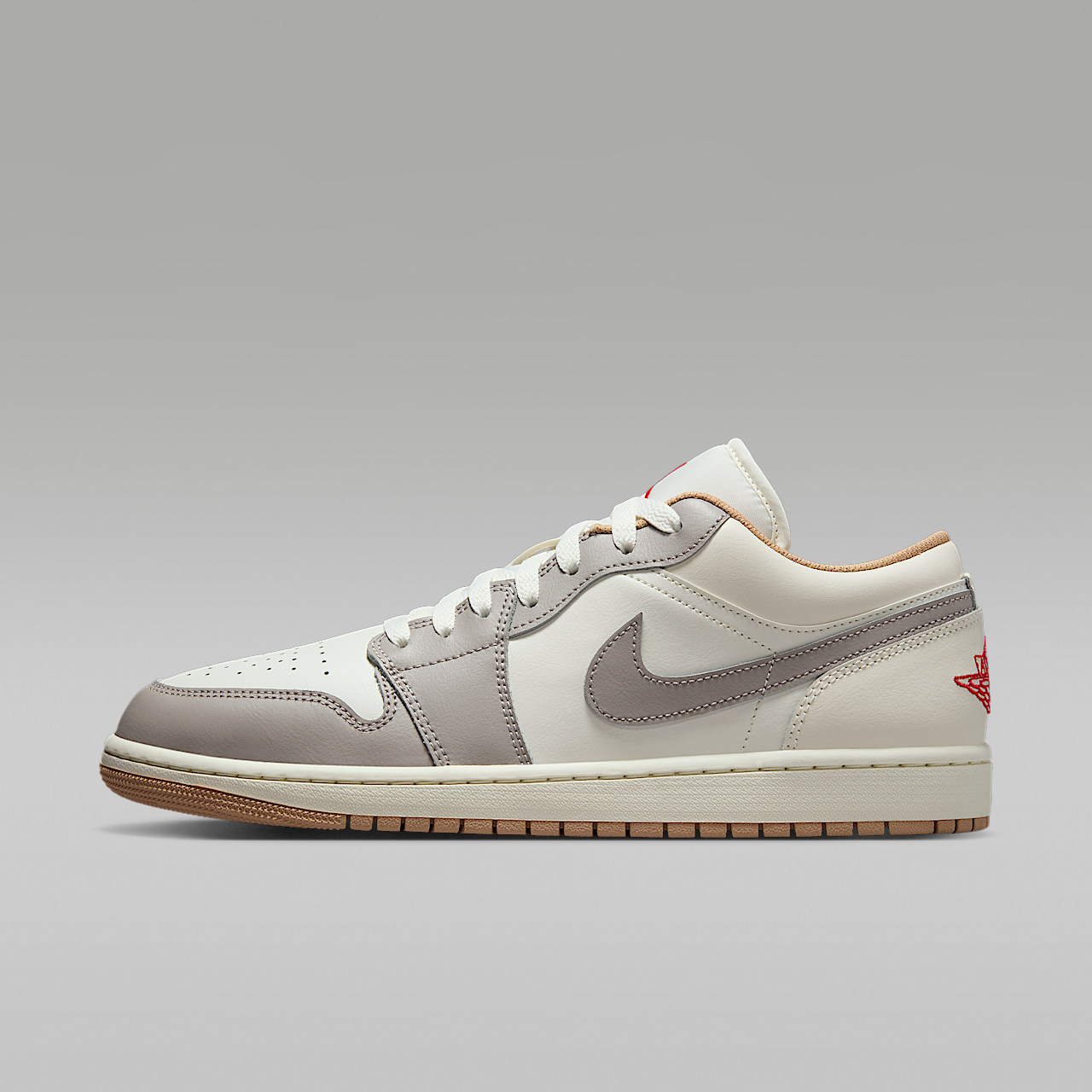 Nike Air Jordan 1 Low sneaker Sail/College Grey/Hemp/Fire Red