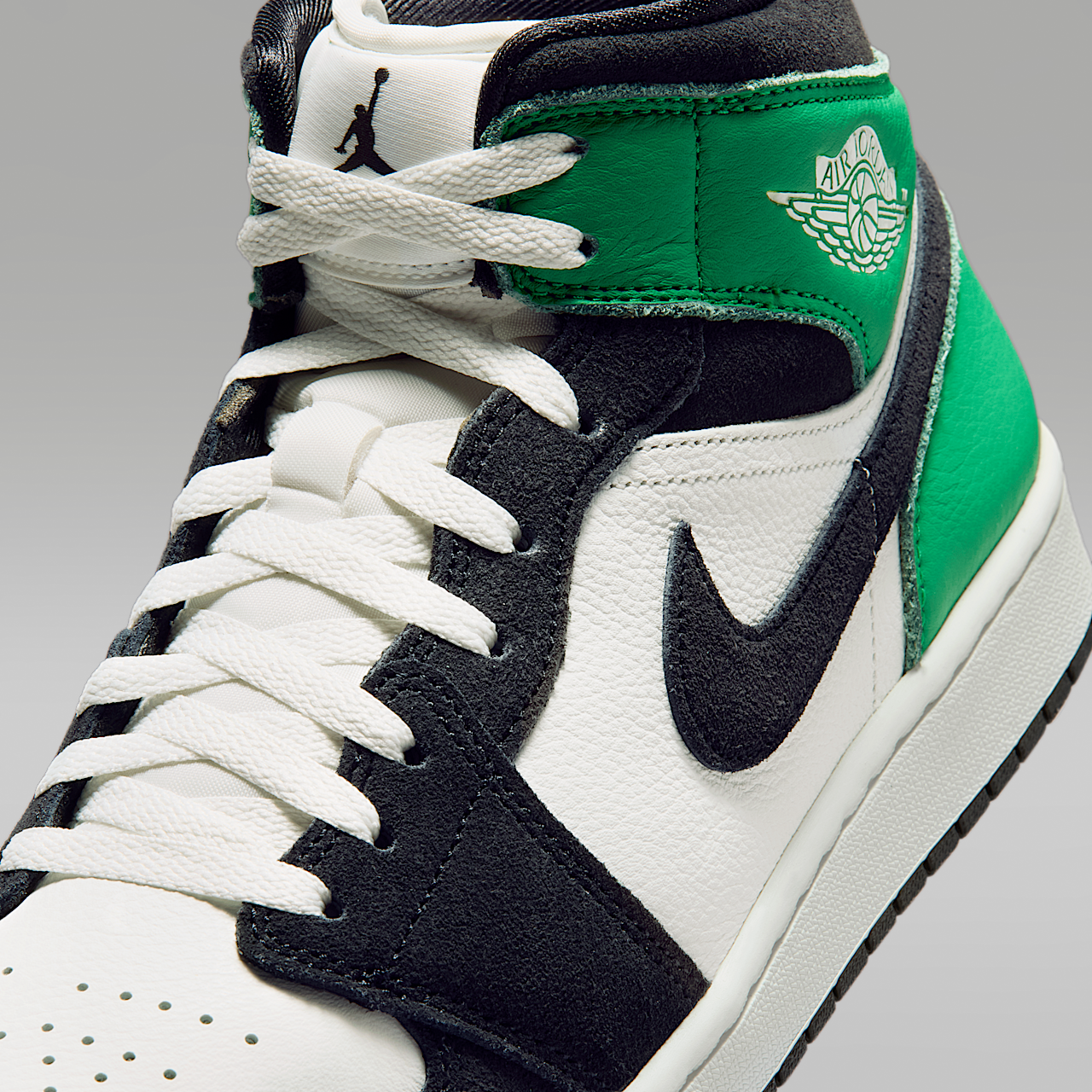 Nike Air Jordan sneaker Summit White/Lucky Green/University Gold/Zwart