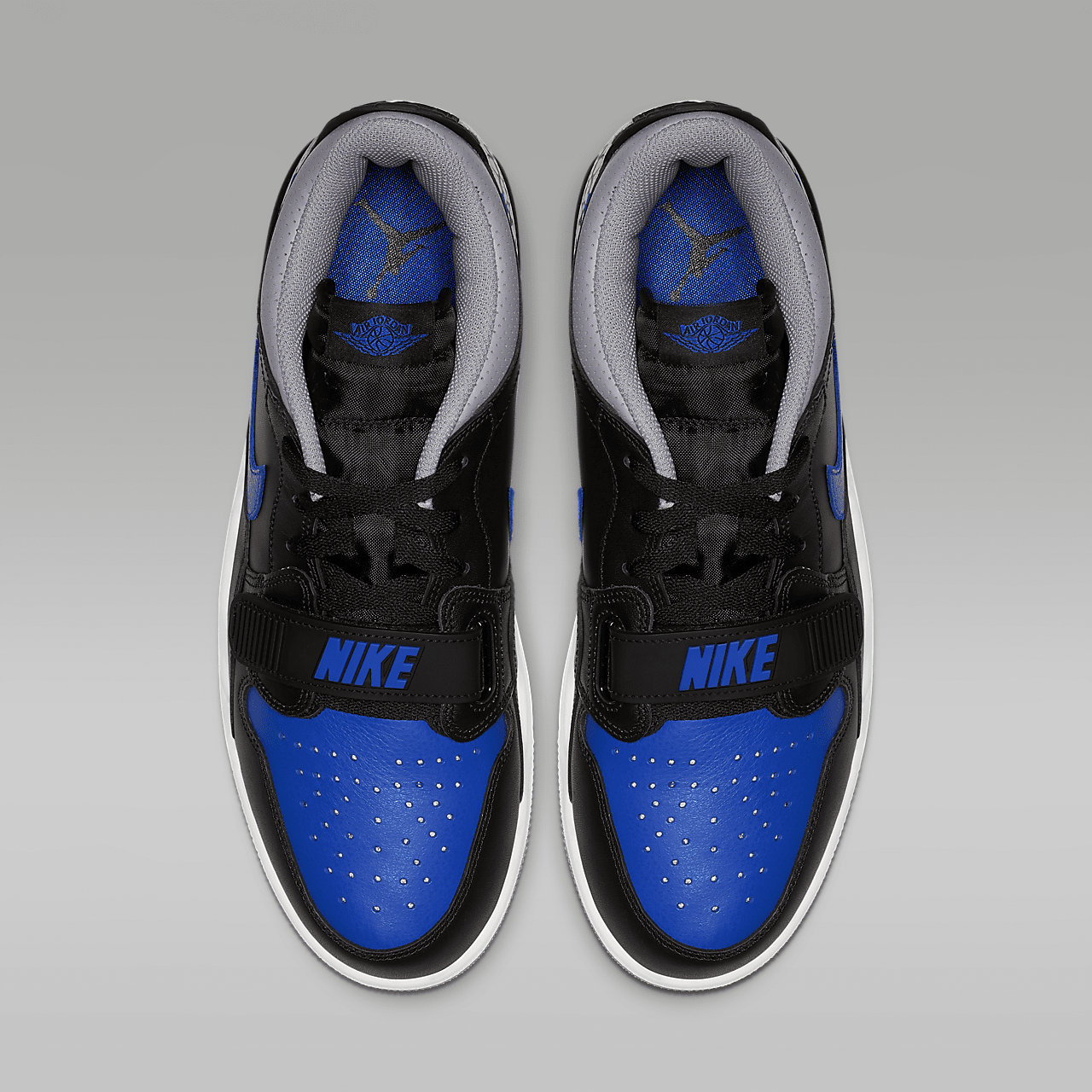 Nike Air Jordan Legacy sneaker Zwart/Wit/Cement Grey/Game Royal