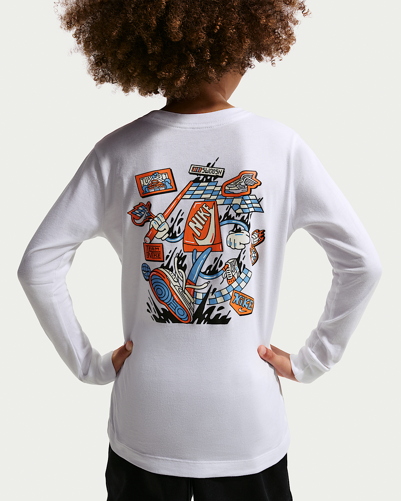 Детская футболка Nike Sportswear Big Kids' Long-Sleeve
