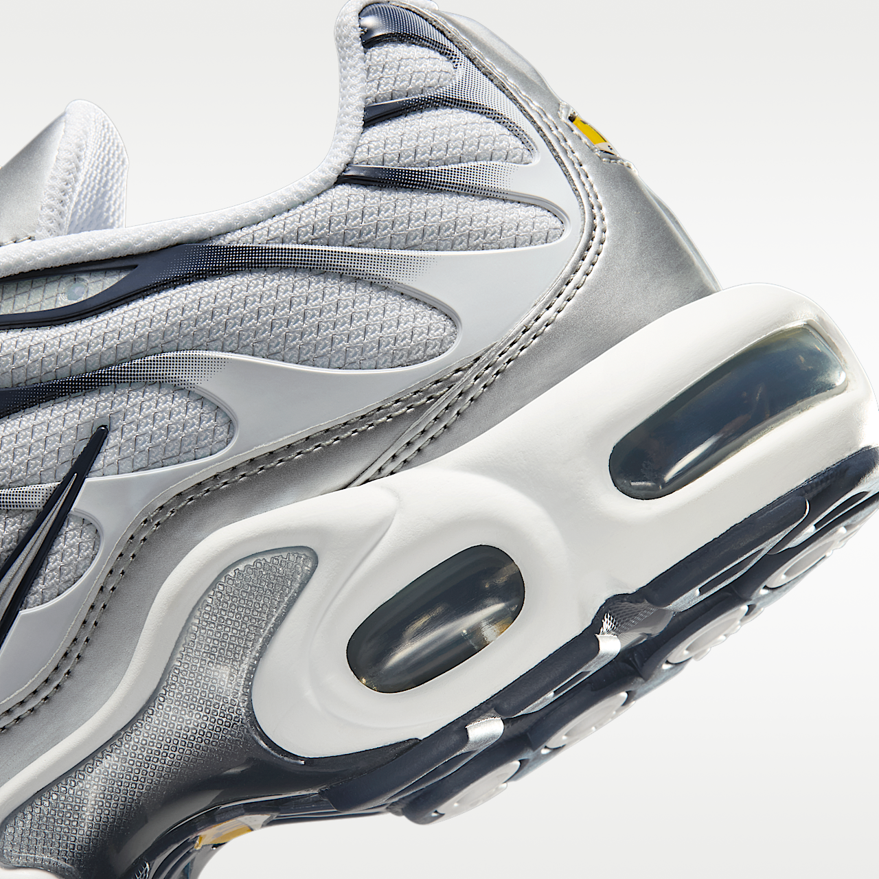 Nike Air Max Plus sneaker Wit/Ashen Slate/Midnight Navy/Metallic Silver