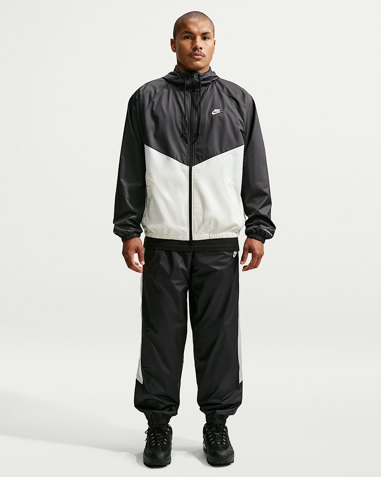 Мужские  Nike Windrunner Lined Pants для бега