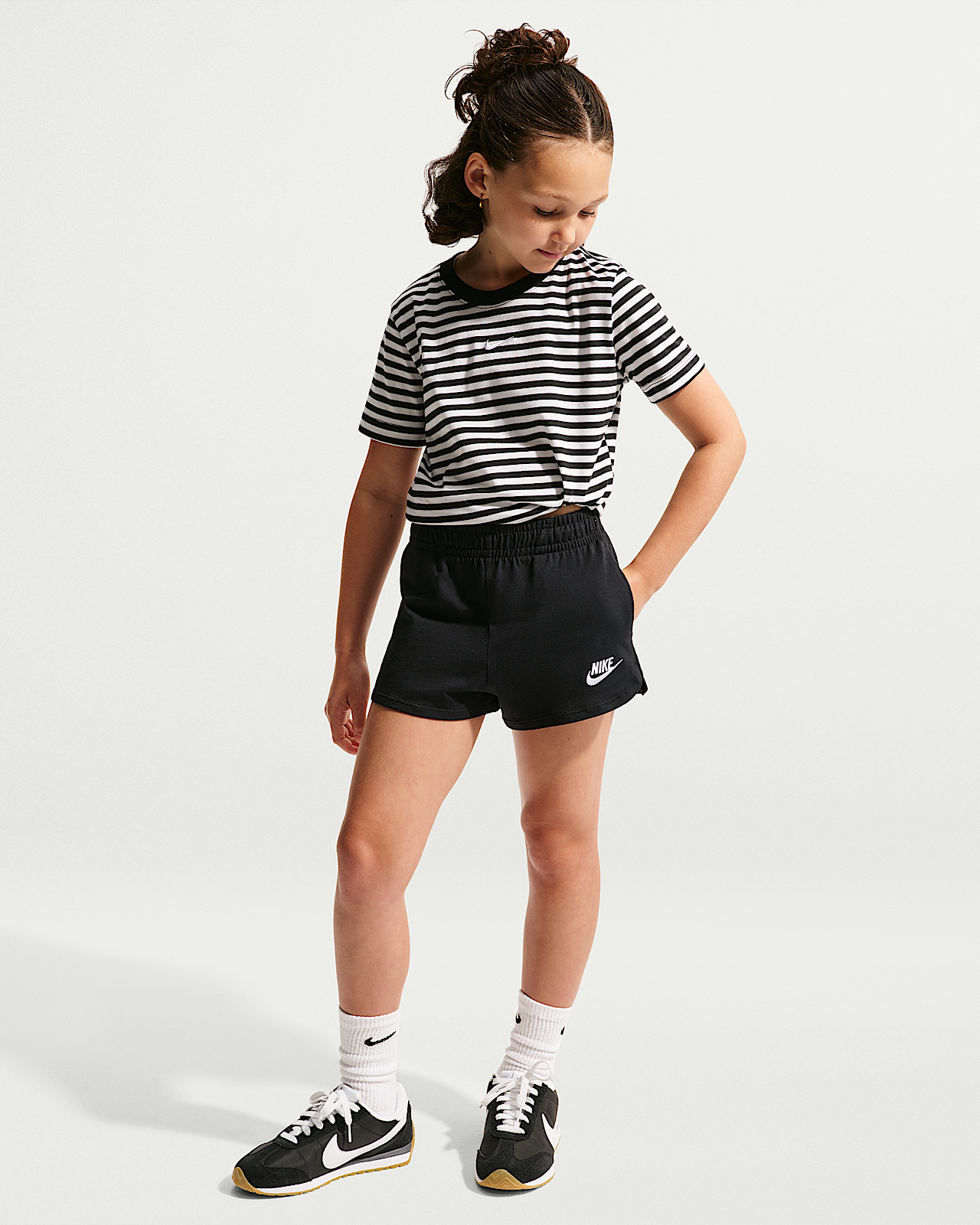 Детские джерси Nike Sportswear Big Kids' (Girls') Jersey Shorts