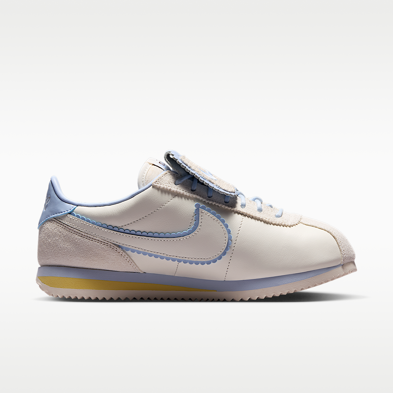 Nike Cortez sneaker Sail/Soft Yellow/Hydrogen Blue/Sail