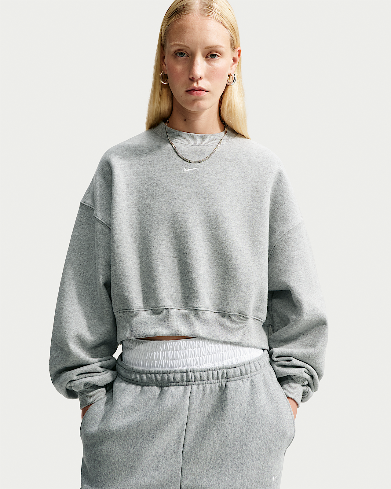 Женские  Nike Studio Fleece Medium Weight Oversized Cropped Crew