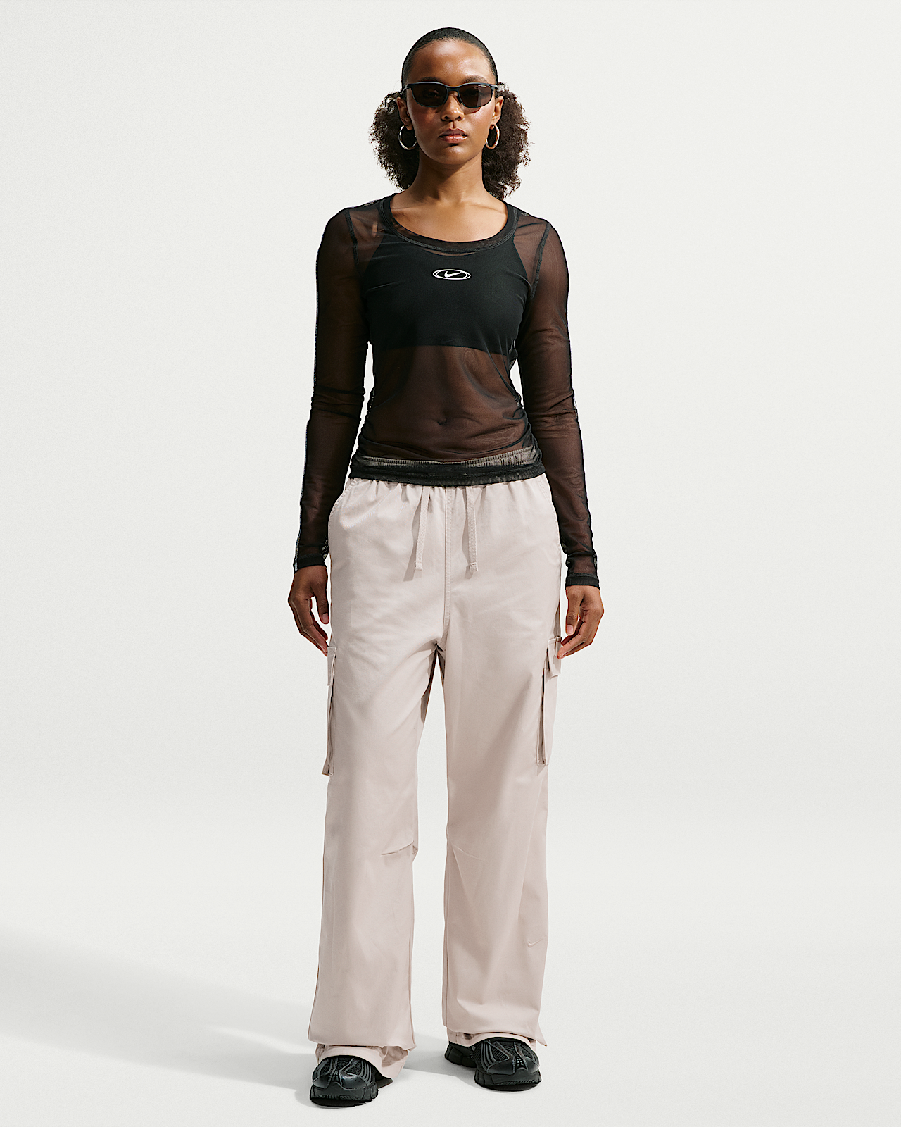 Женские  Nike Sportswear Loose Mid-Rise Utility Cargo Pants