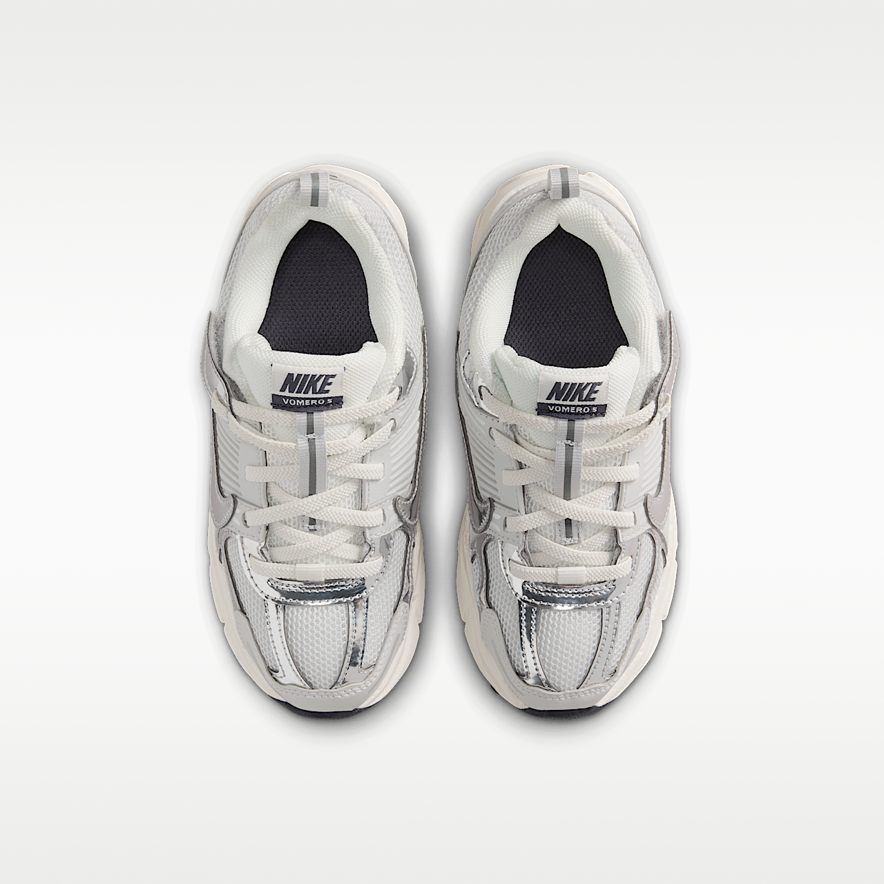 Nike Vomero sneaker Photon Dust/Gridiron/Sail/Chrome
