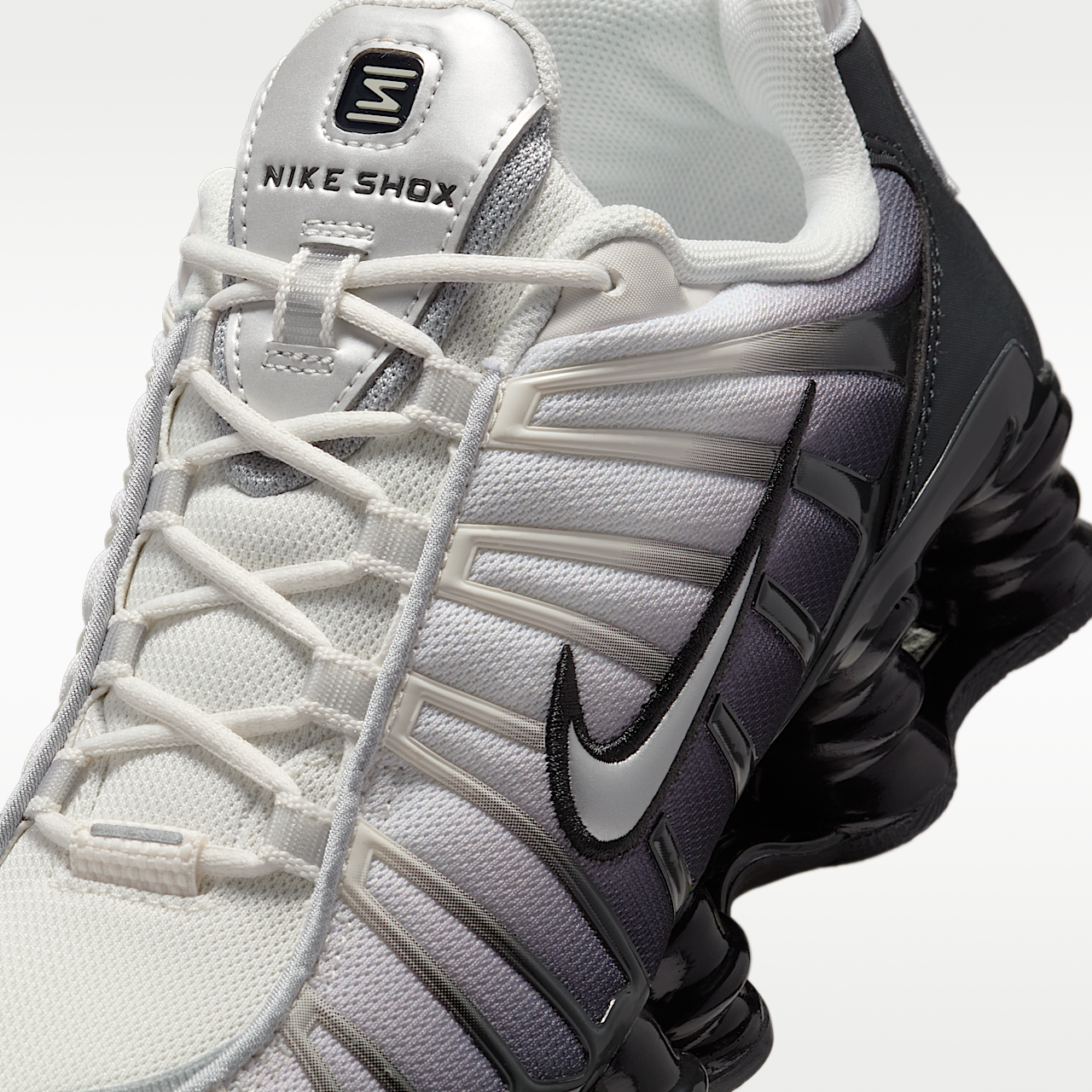 Nike Nike Shox sneaker Off Noir/Phantom/Metallic Silver