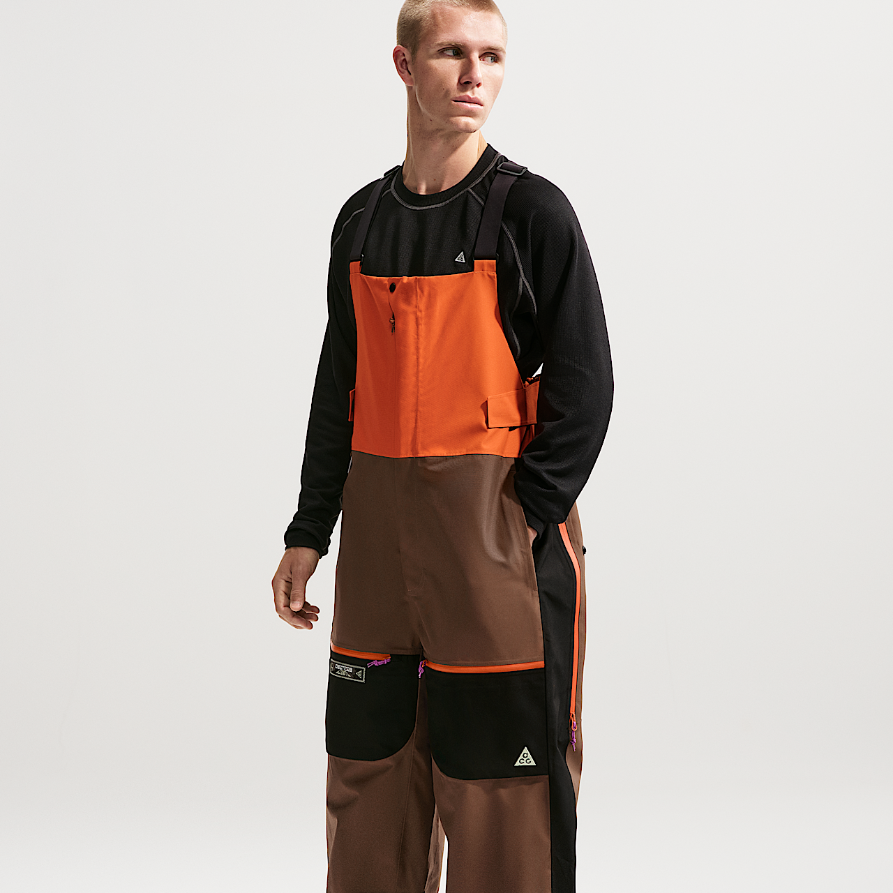 Nike ACG sneaker Safety Orange/Mosswood Brown/Zwart/Mosswood Brown