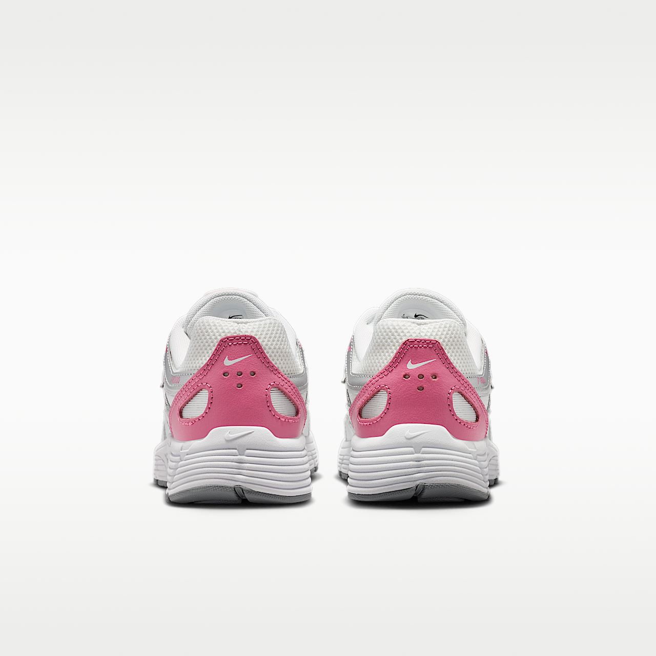 Nike P-6000 sneaker Off White/Peony/Smoke Grey/Off White