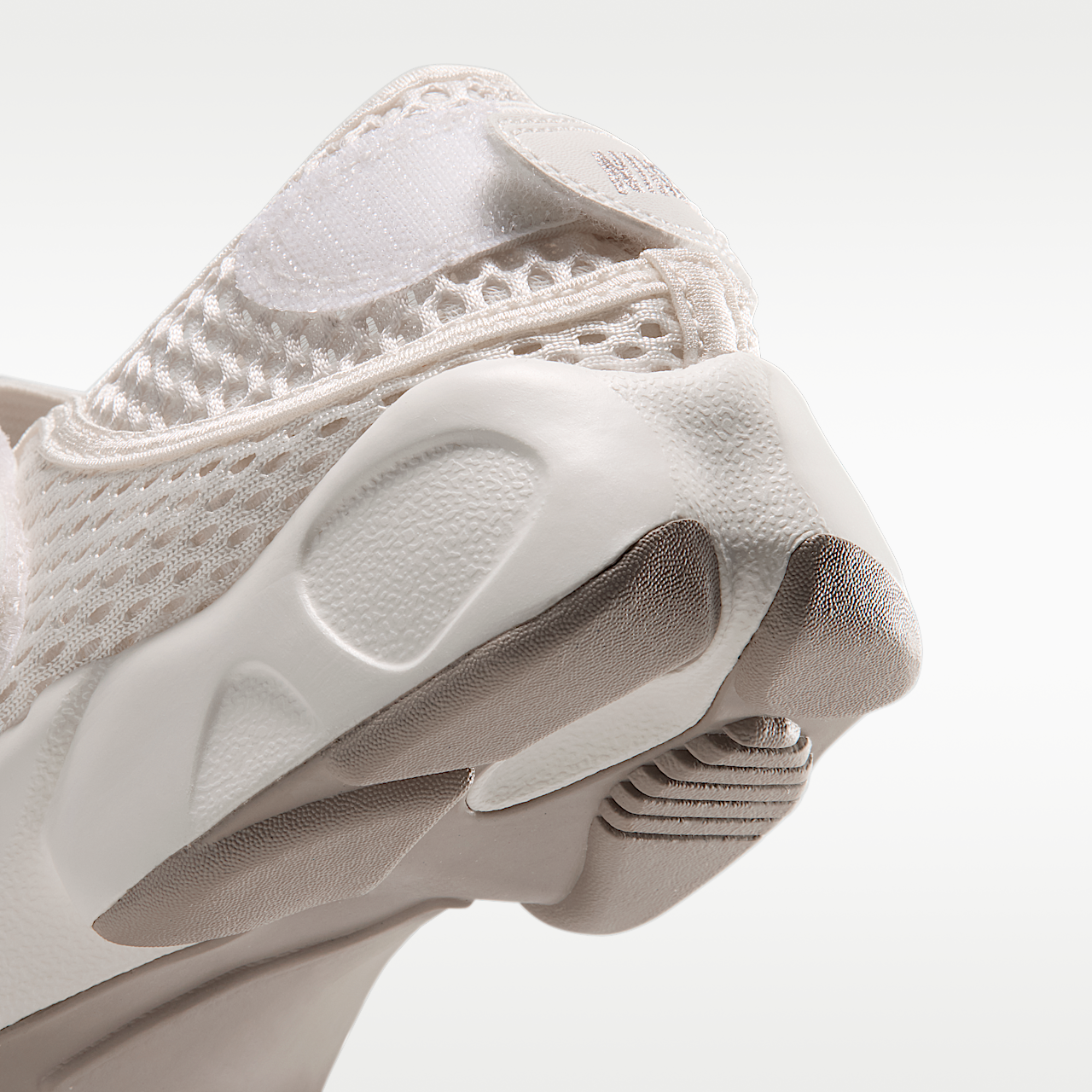 Nike  sneaker Phantom/Sail/Moon Particle