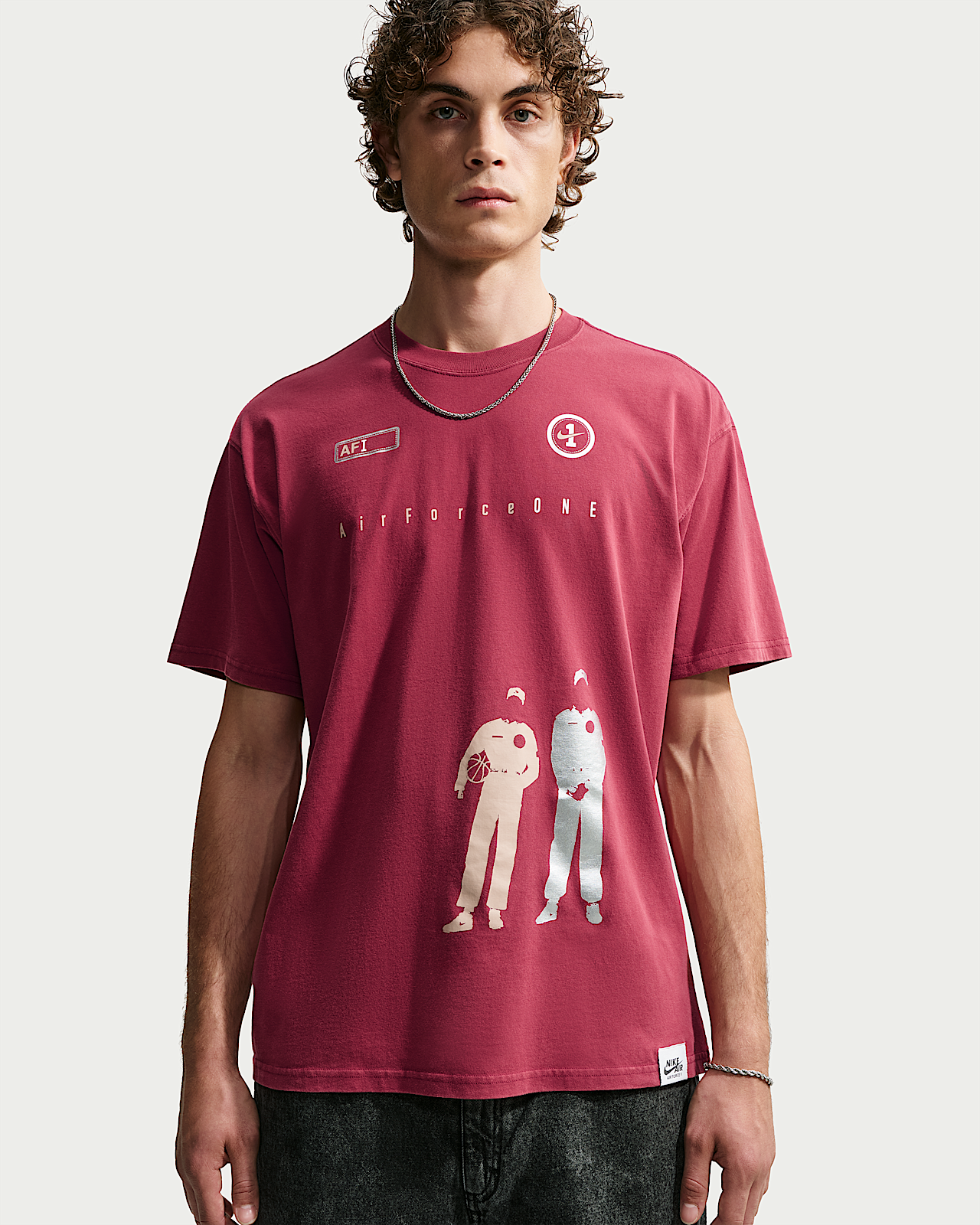 Женская футболка Nike Sportswear