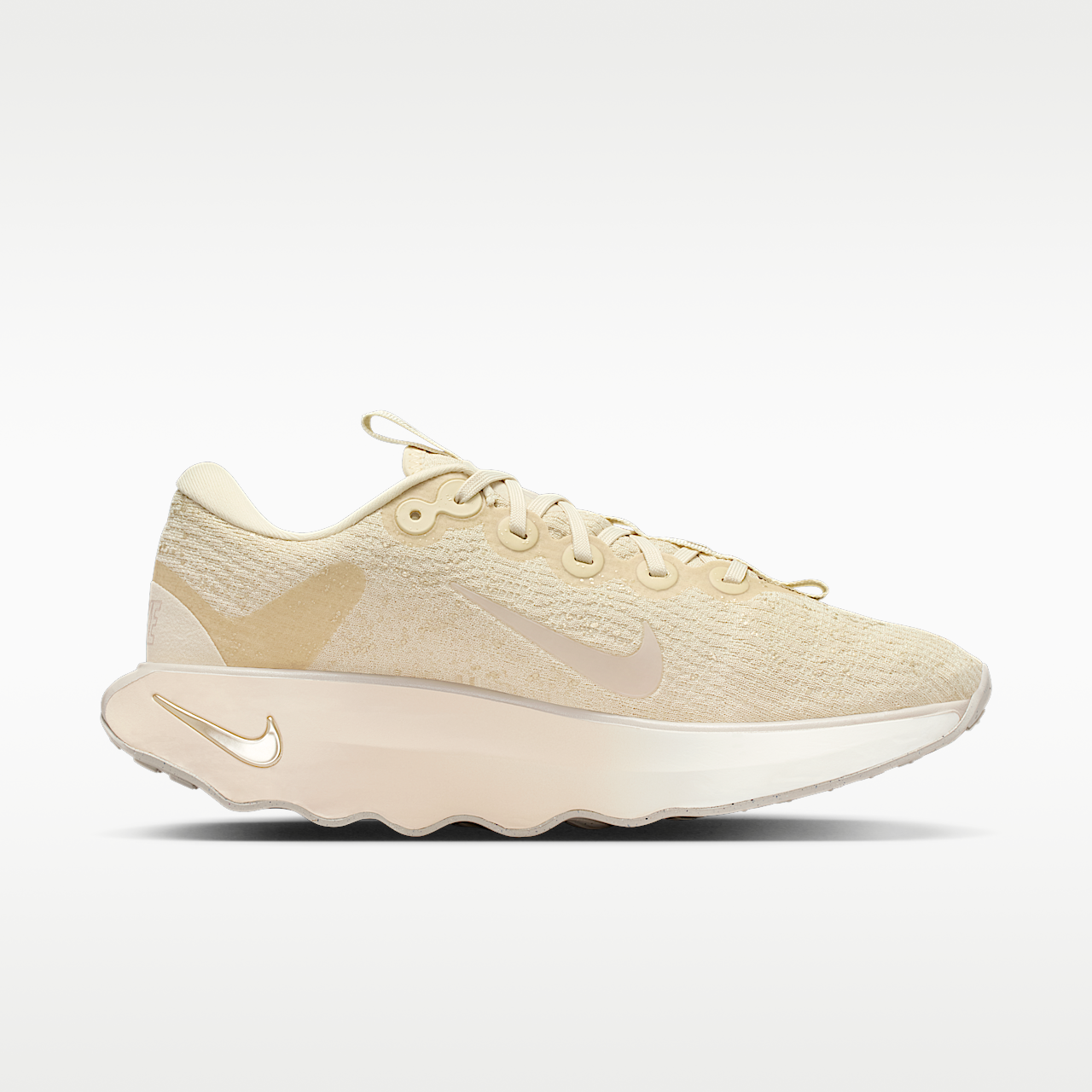 Nike  sneaker Light Khaki/Coconut Milk/Metallic Gold Grain/Cream II