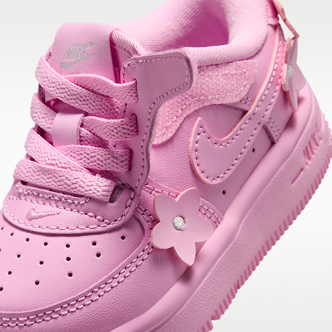 Nike  sneaker Pink Rise/Pink Foam/Metallic Silver/Pink Rise