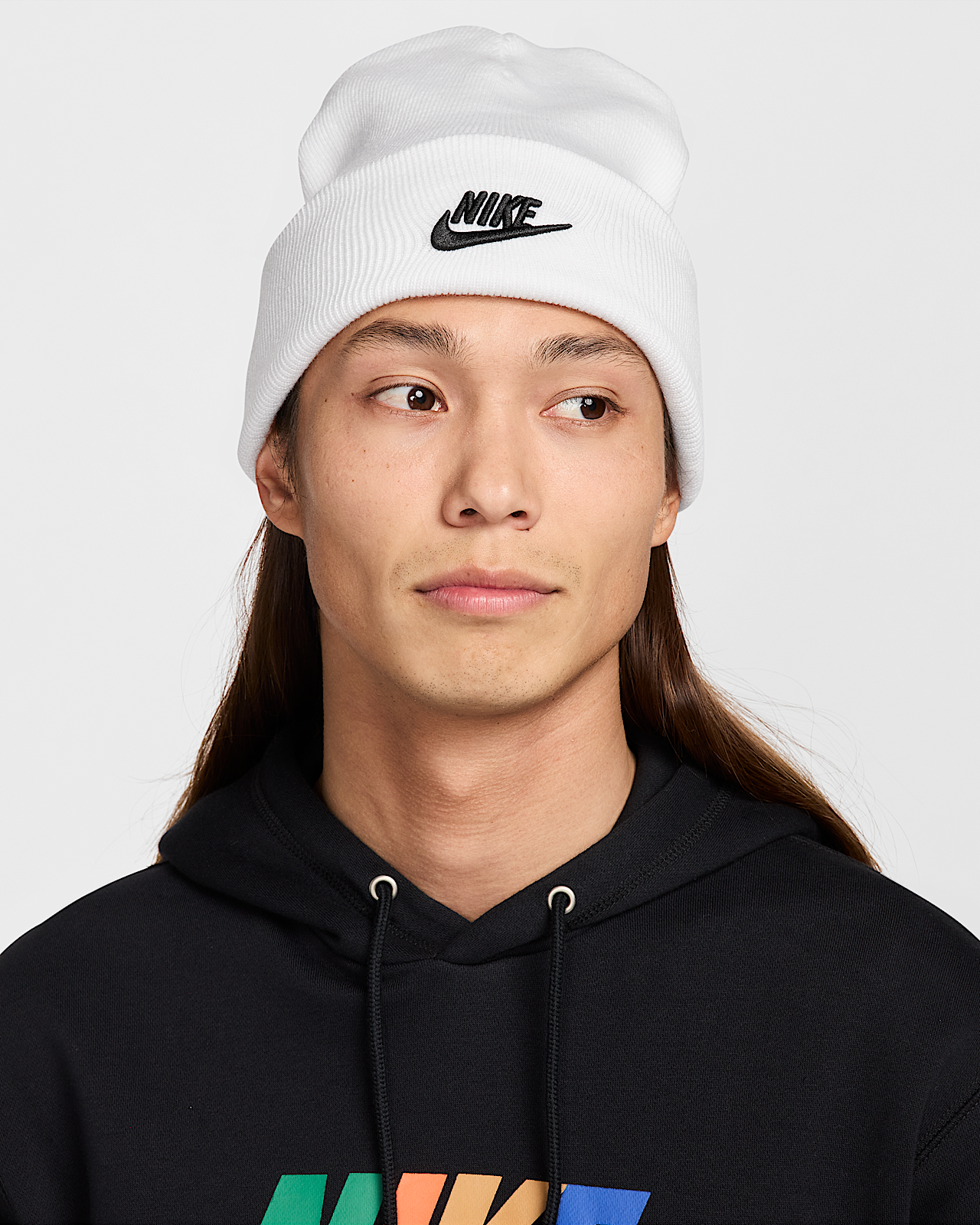 Женские  Nike Peak Futura Beanie