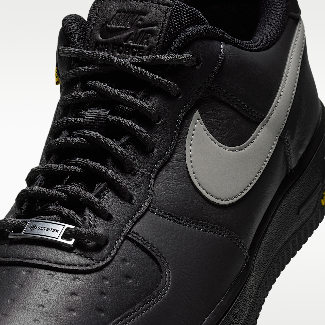 Nike  sneaker Black Pine/Zwart/Pink Foam/Tech Grey