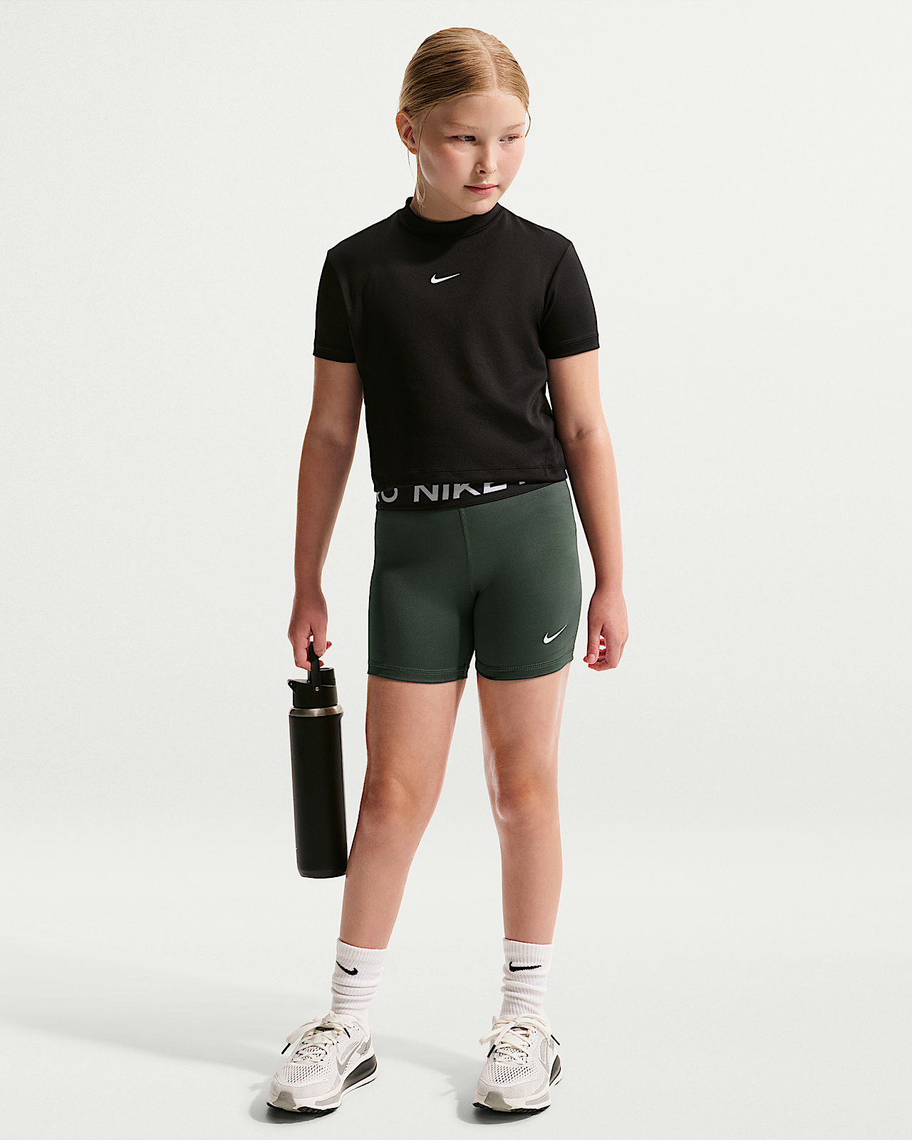 Детские шорты Nike Pro Girls' Shorts