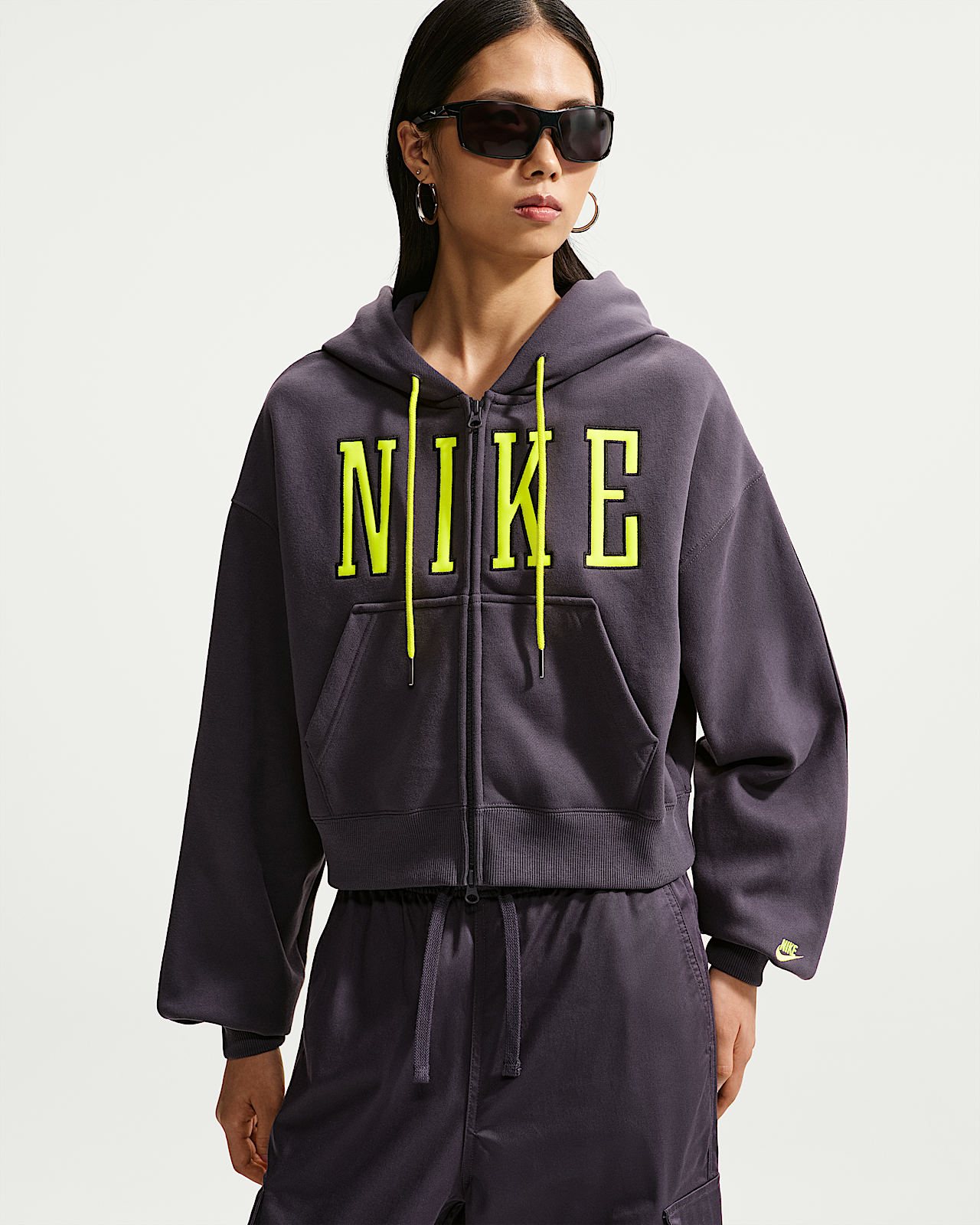 Женское худи Nike Studio Fleece Medium Weight Oversized Full-Zip Cropped Hoodie
