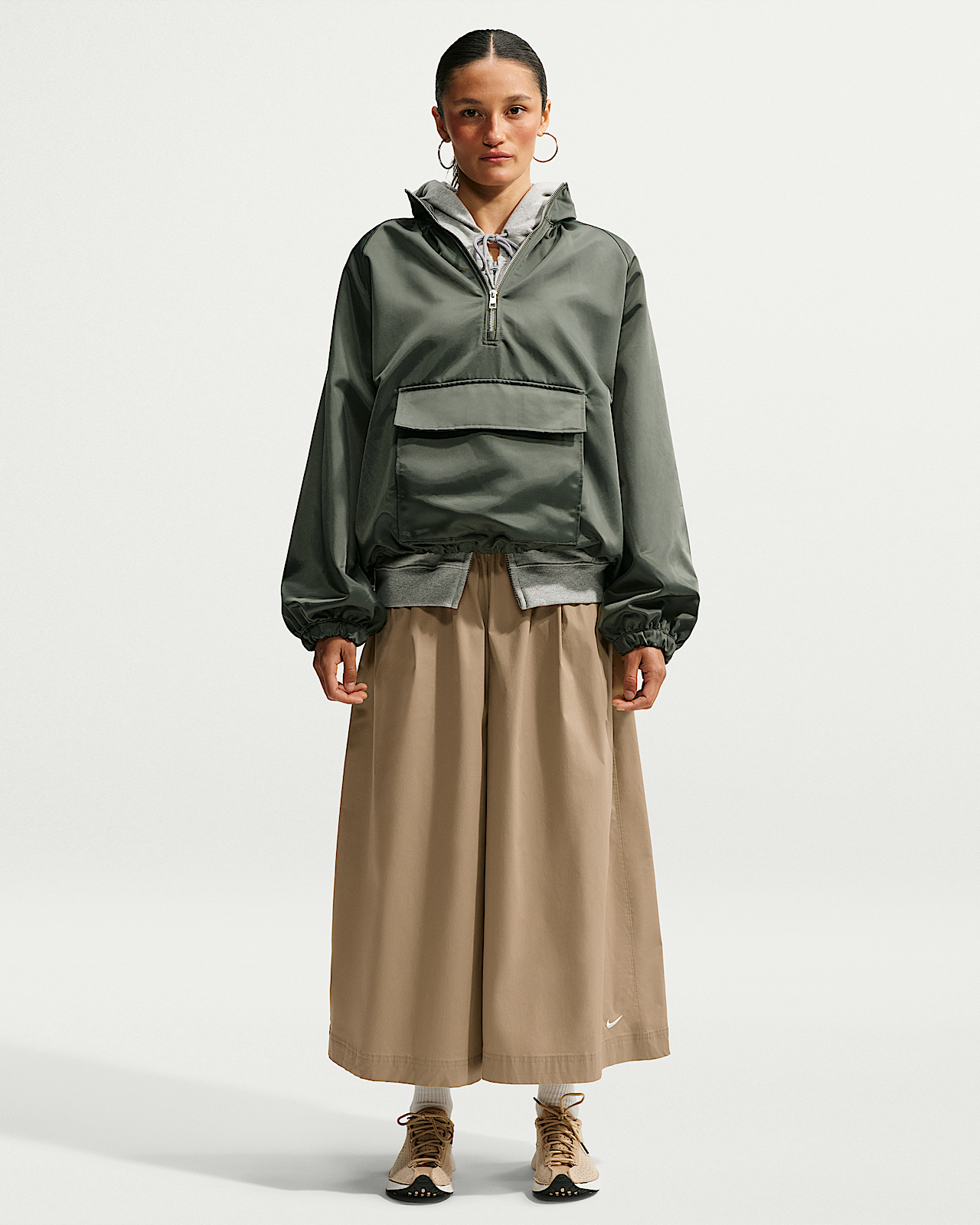 Женские  Nike Sportswear Oversized Mid-Rise Poplin Culottes