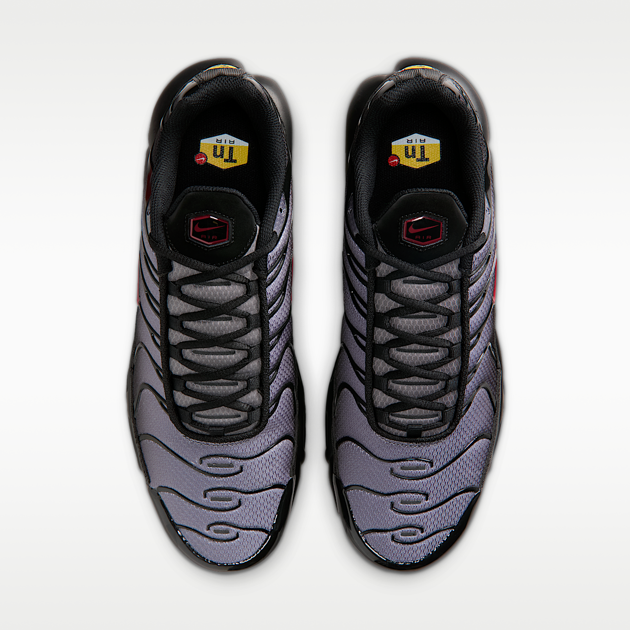 Nike Air Max Plus sneaker Zwart/Pencil Point/Team Crimson