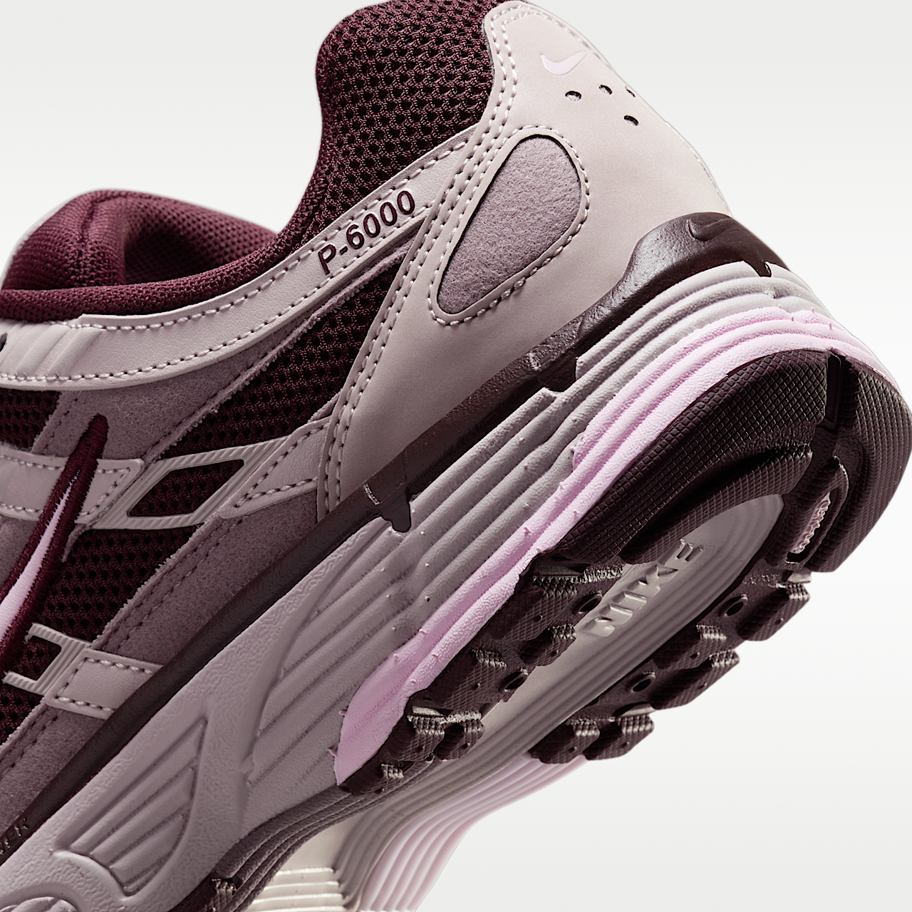 Nike P-6000 sneaker Burgundy Crush/Taupe Grey/Platinum Violet/Pink Foam