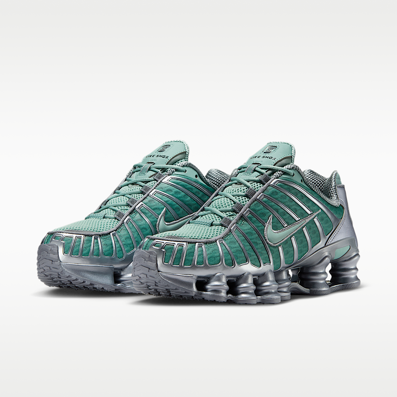 Nike Nike Shox sneaker Cannon/Metallic Cool Grey/Cannon