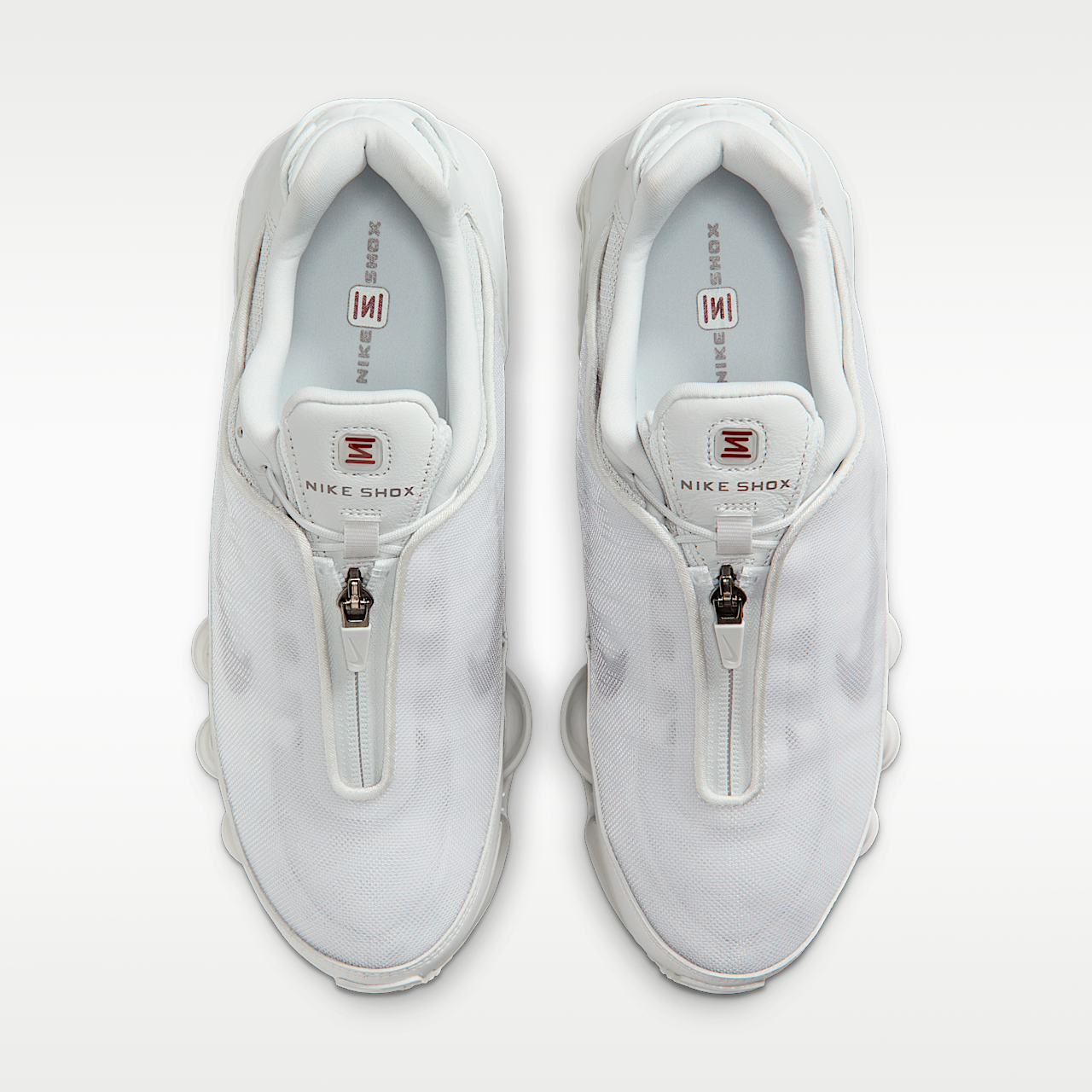Nike Nike Shox sneaker Photon Dust/Off White/Team Red/Pencil Point
