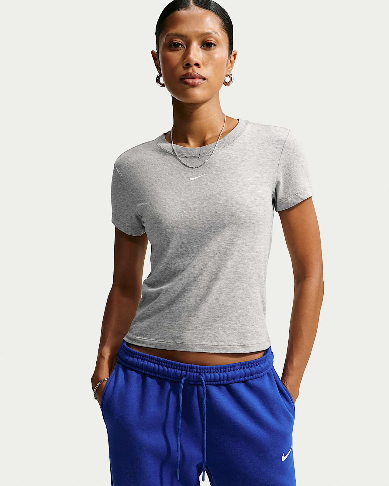 Женская футболка Nike Sportswear Chill Knit