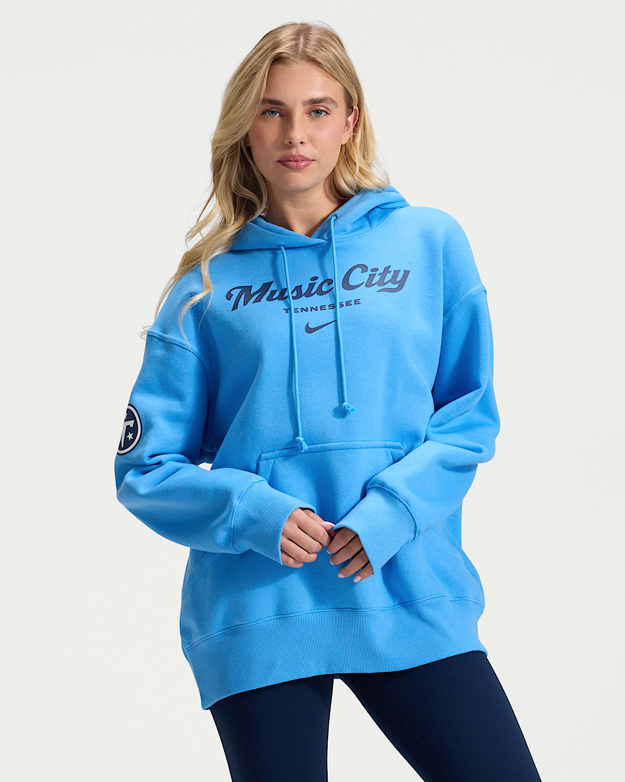 Женское худи Tennessee Titans Rivalries Collection Phoenix Nike NFL Oversized Pullover Hoodie