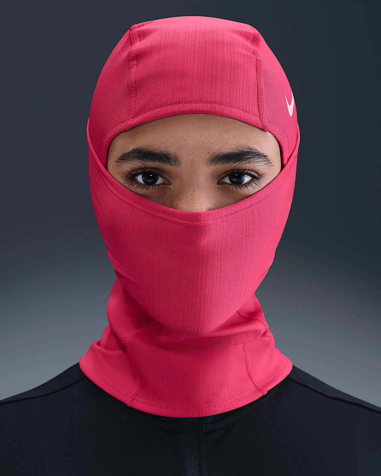 Женские  Nike Pro HyperWarm Football Hood для футбола