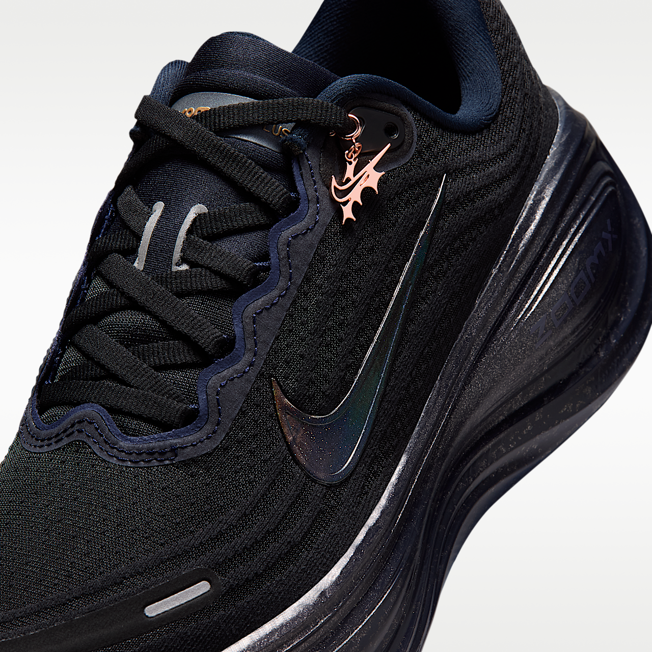 Nike Vomero sneaker Pitch Blue/Blur/Blackened Blue/Zwart