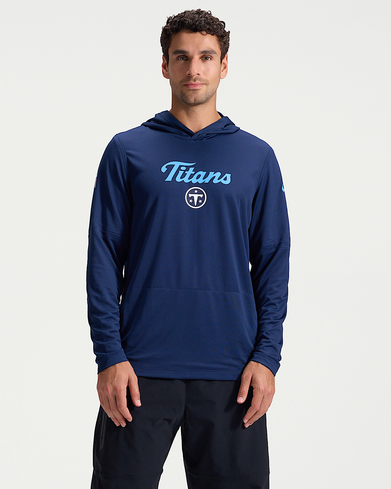 Мужские  Tennessee Titans Rivalries Collection Sideline Nike Dri-FIT NFL Long-Sleeve Hooded Top