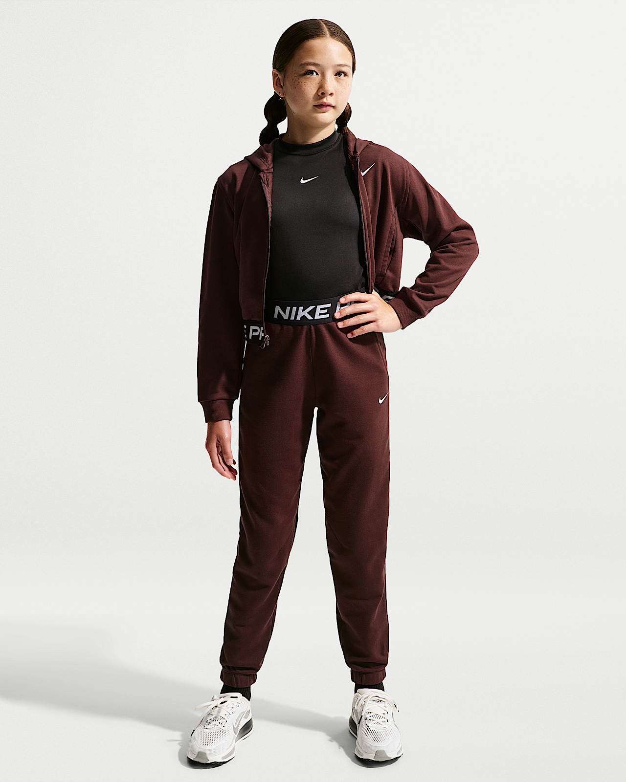 Детские спортивные штаны Nike Pro Fleece Big Kids' (Girls') Dri-FIT Joggers