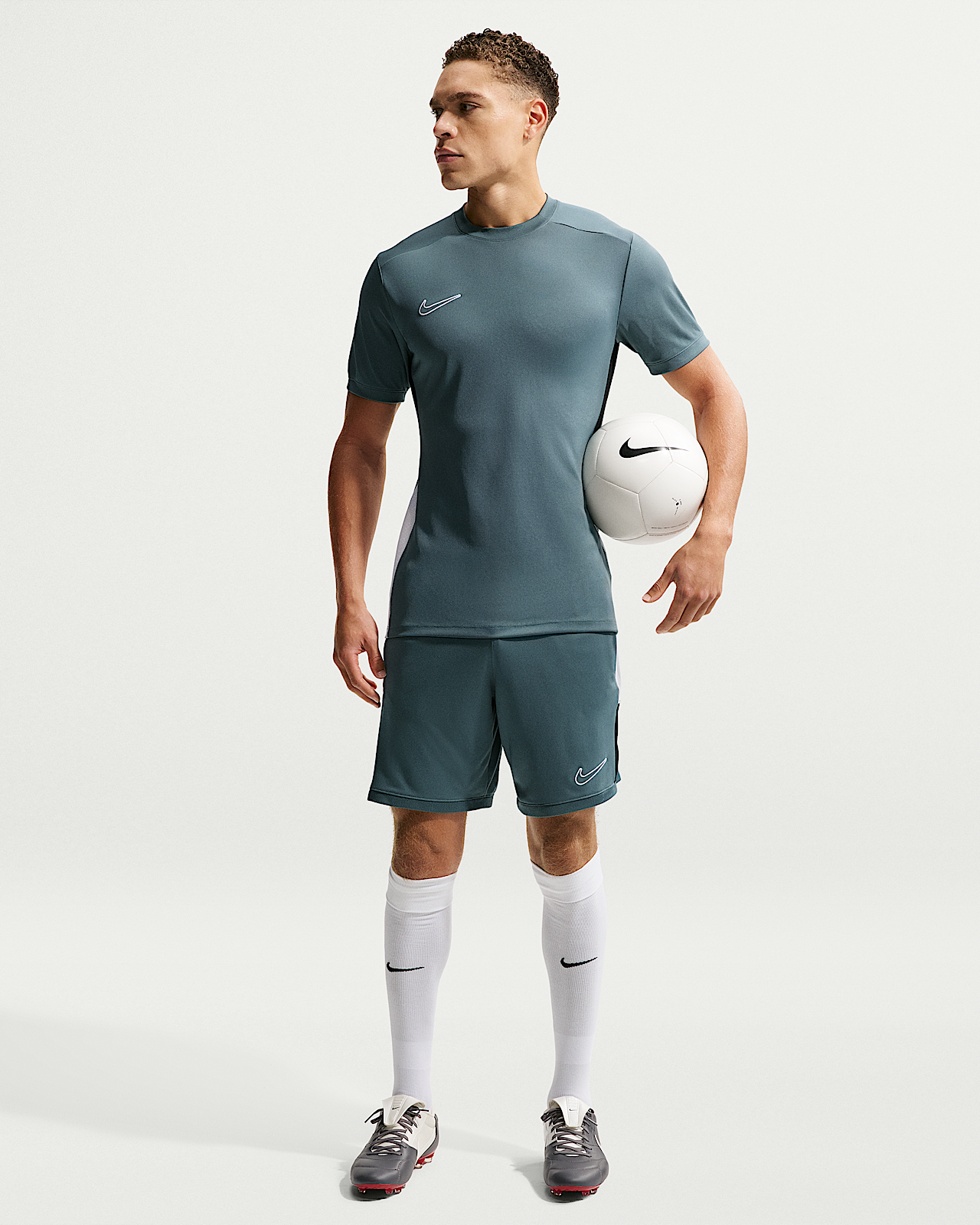 Мужские шорты Nike Academy Nike Dri-FIT Soccer Shorts