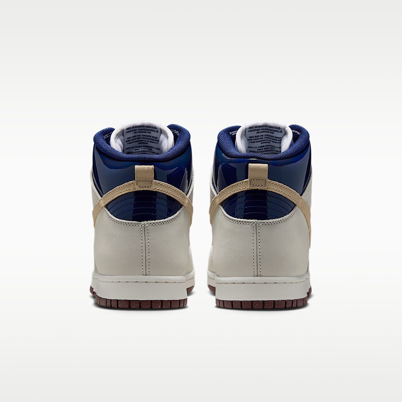 Nike Dunk High sneaker Wit/Sand Dune/Blue Void/Ivory