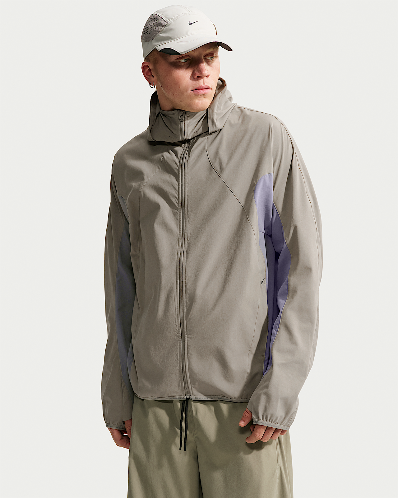 Мужские  Nike Tech Helios Dri-FIT Long-Sleeve Shell
