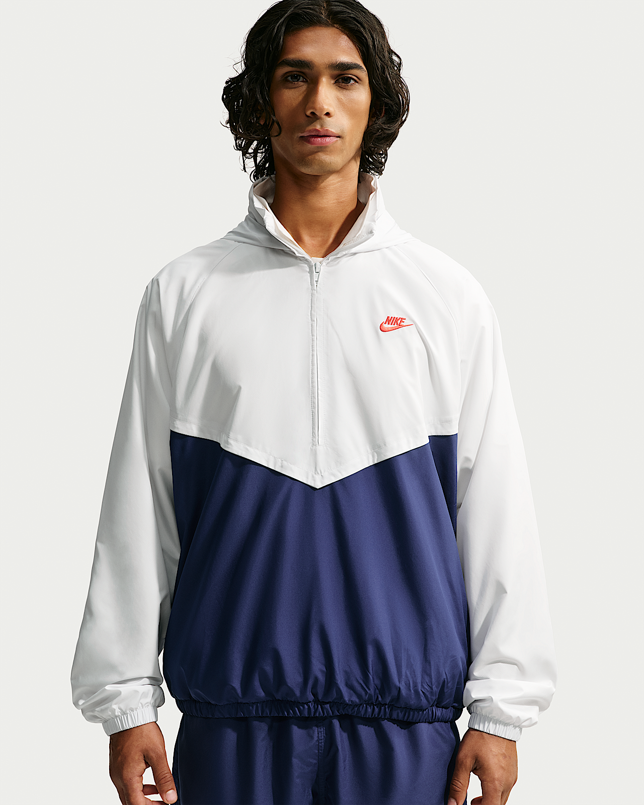 Мужская куртка Nike Windrunner Lightweight Half-Zip для бега