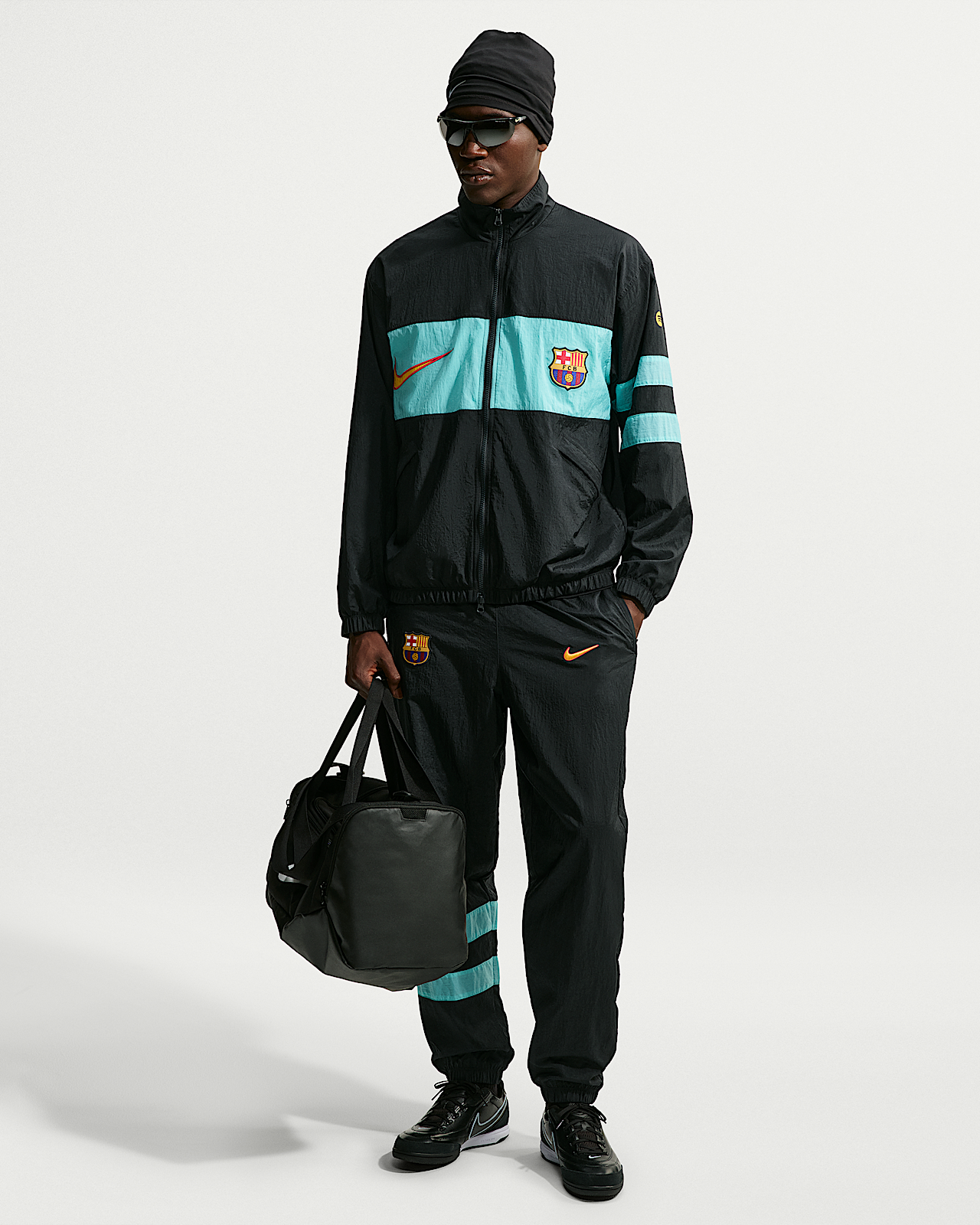Мужские спортивные штаны FC Barcelona Third Nike Repel i96 Track Pants