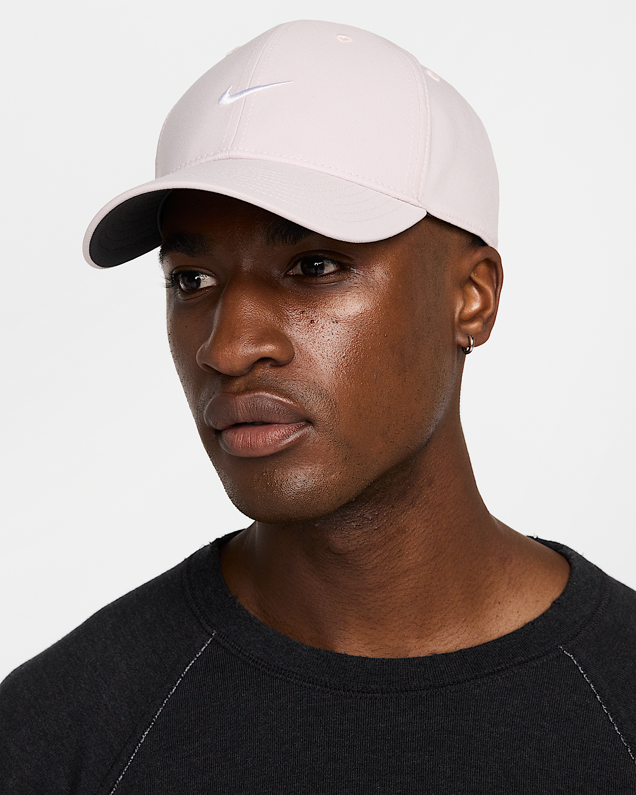 Женская кепка Nike Club Structured Swoosh Cap