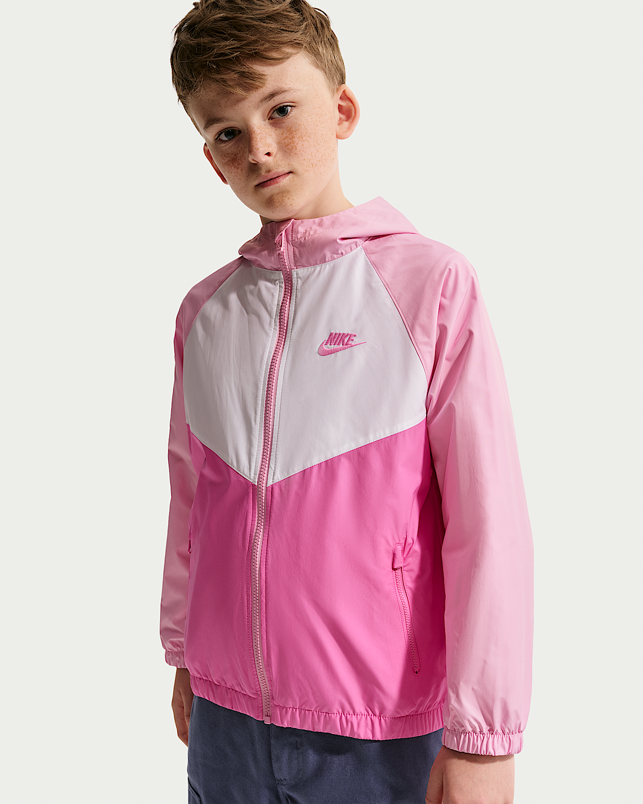 Детская куртка Nike Sportswear Windrunner Big Kids' Hooded Repel для бега